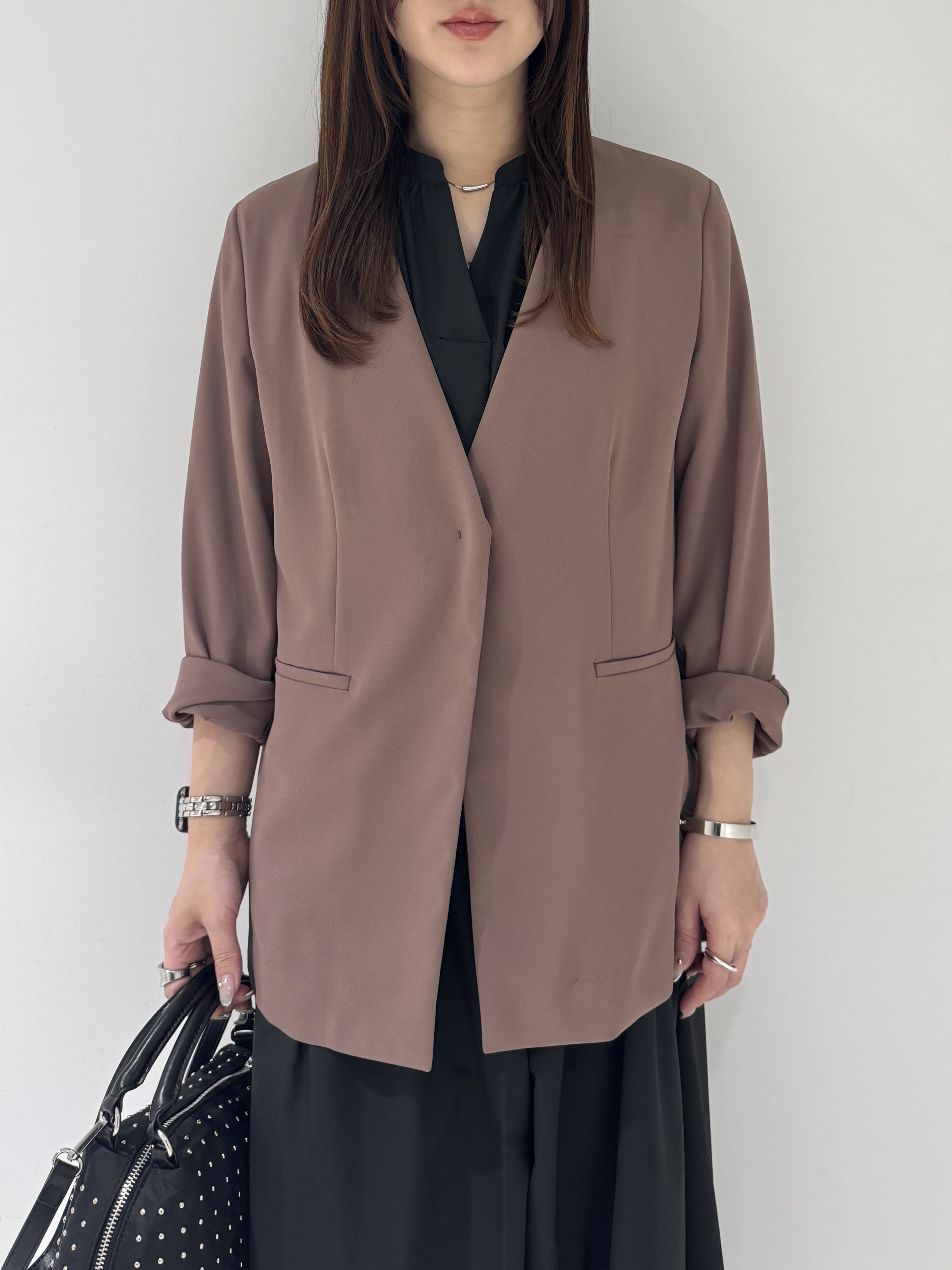 そんさんの「INDIVI｜【接触冷感／透湿／着る日傘】ノーカラージャケット」を使ったコーディネート