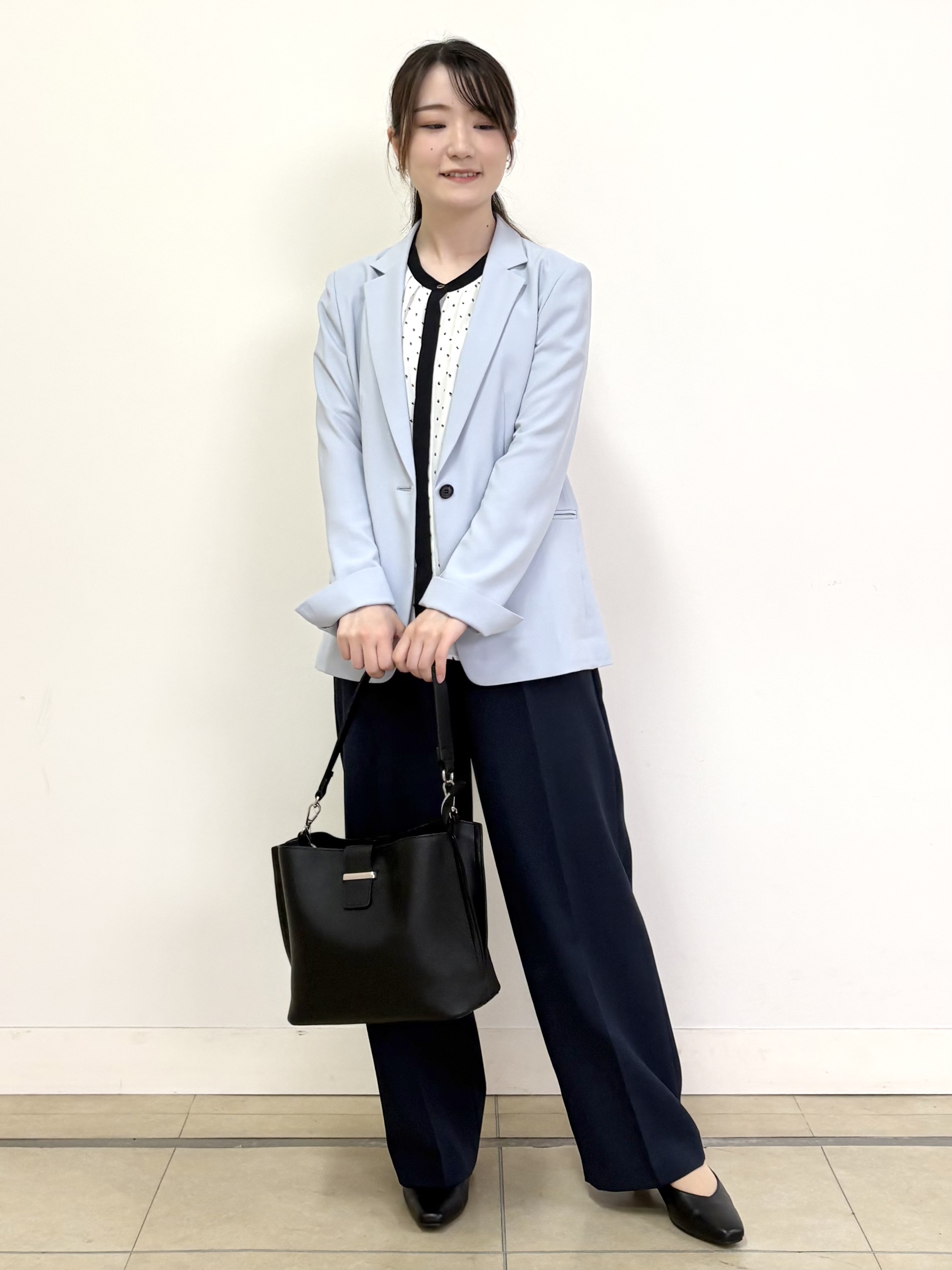 mikiさんの「Reflect｜【UVカット／接触冷感／セットアップ可】テーラードジャケット」を使ったコーディネート