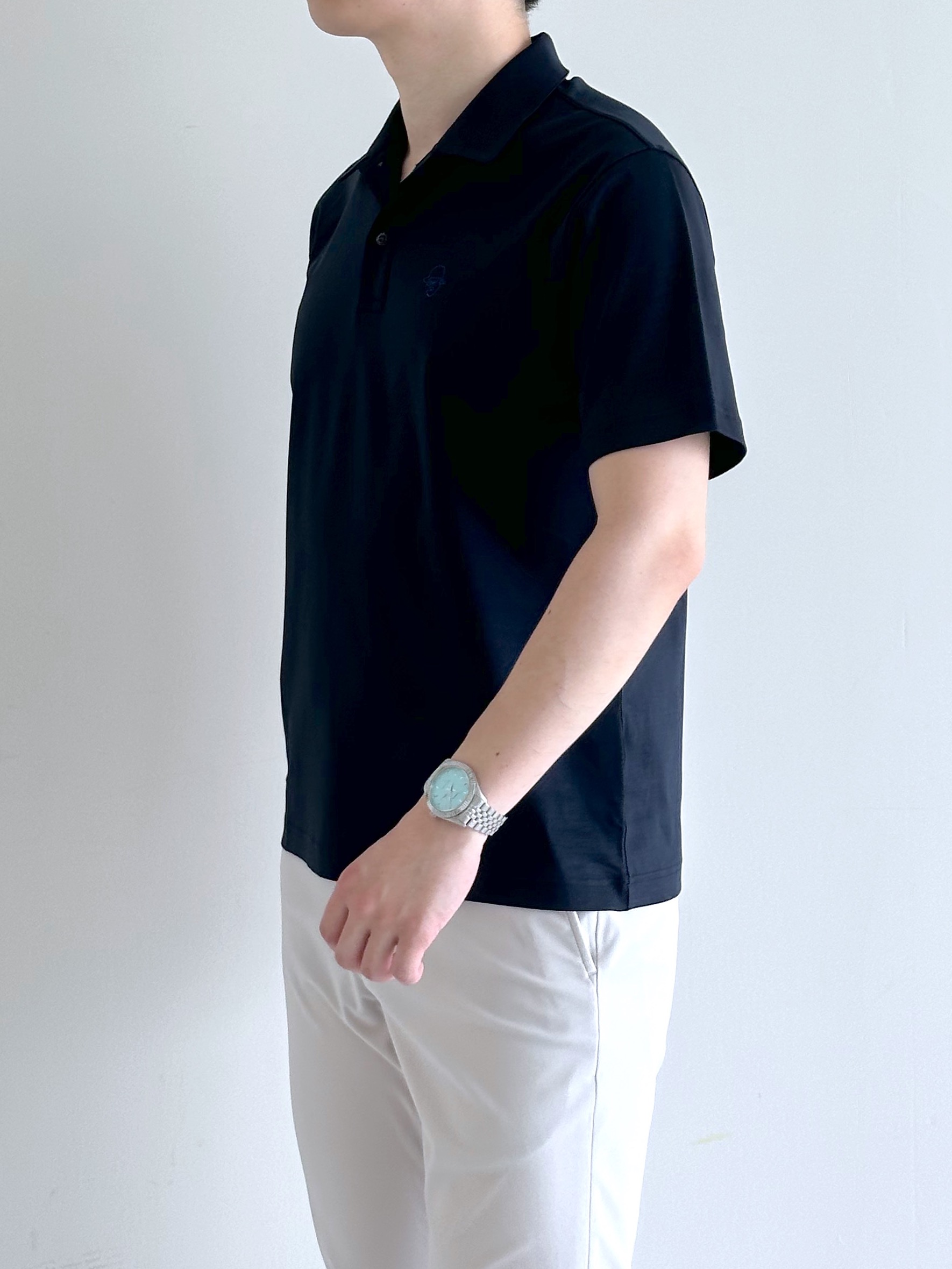 イッシーさんの「TAKEO KIKUCHI｜【接触冷感】アイスクリアコットン ワンポイント ポロシャツ」を使ったコーディネート