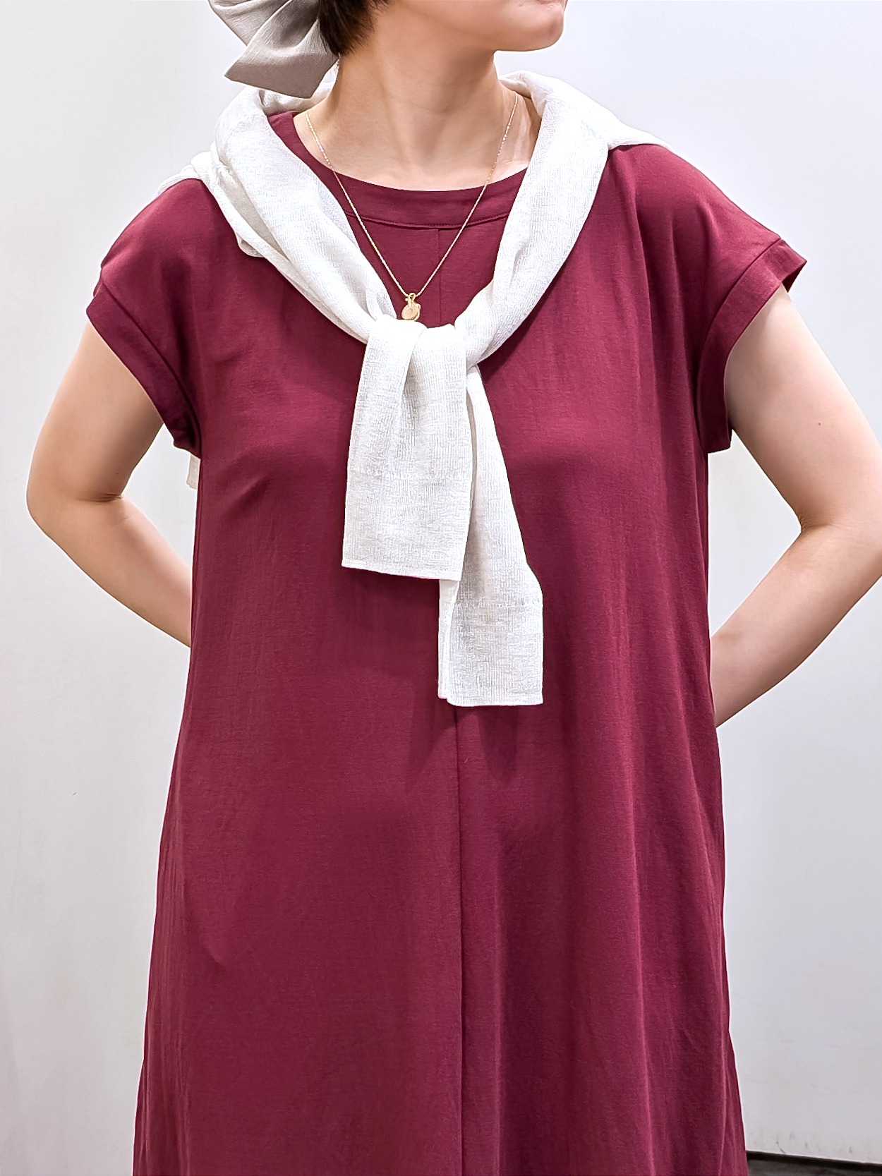 やまちゃんさんの「grove｜高評価！【洗える/名品】大人の透け感、シアーカーディガン」を使ったコーディネート