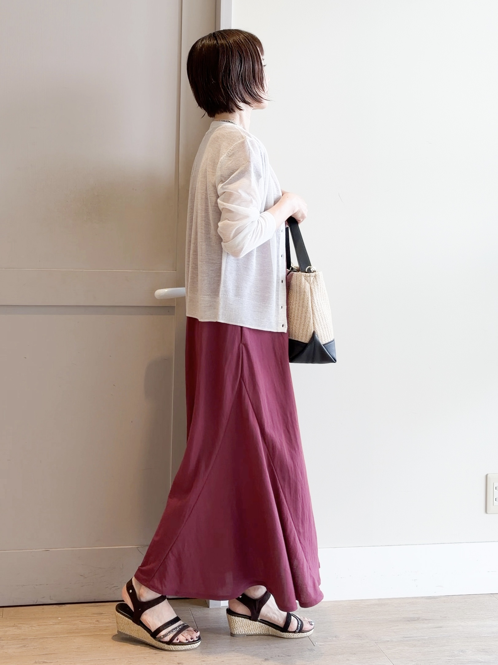 yamakoさんの「grove｜高評価！【洗える/名品】大人の透け感、シアーカーディガン」を使ったコーディネート