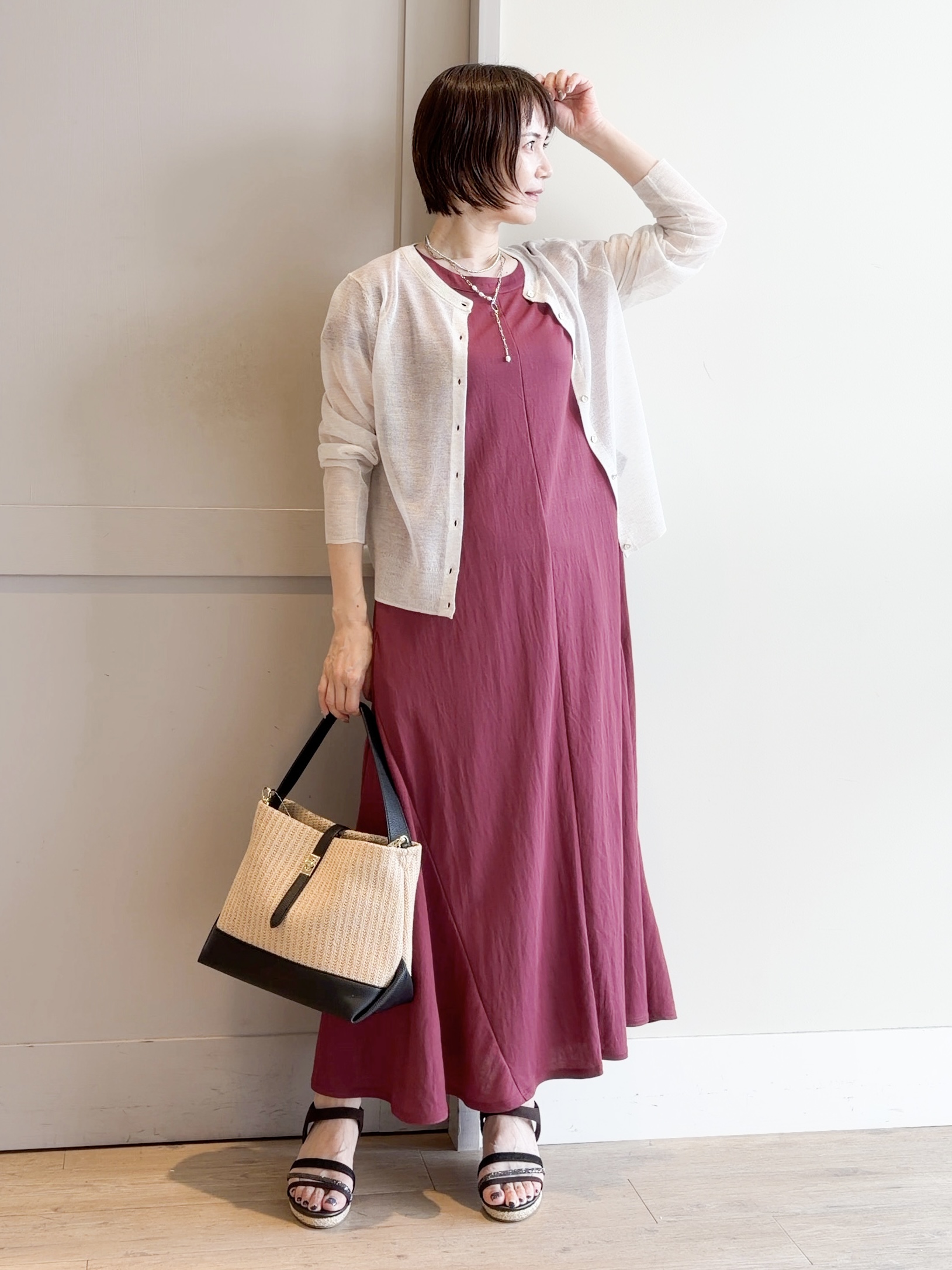 yamakoさんの「grove｜高評価！【洗える/名品】大人の透け感、シアーカーディガン」を使ったコーディネート