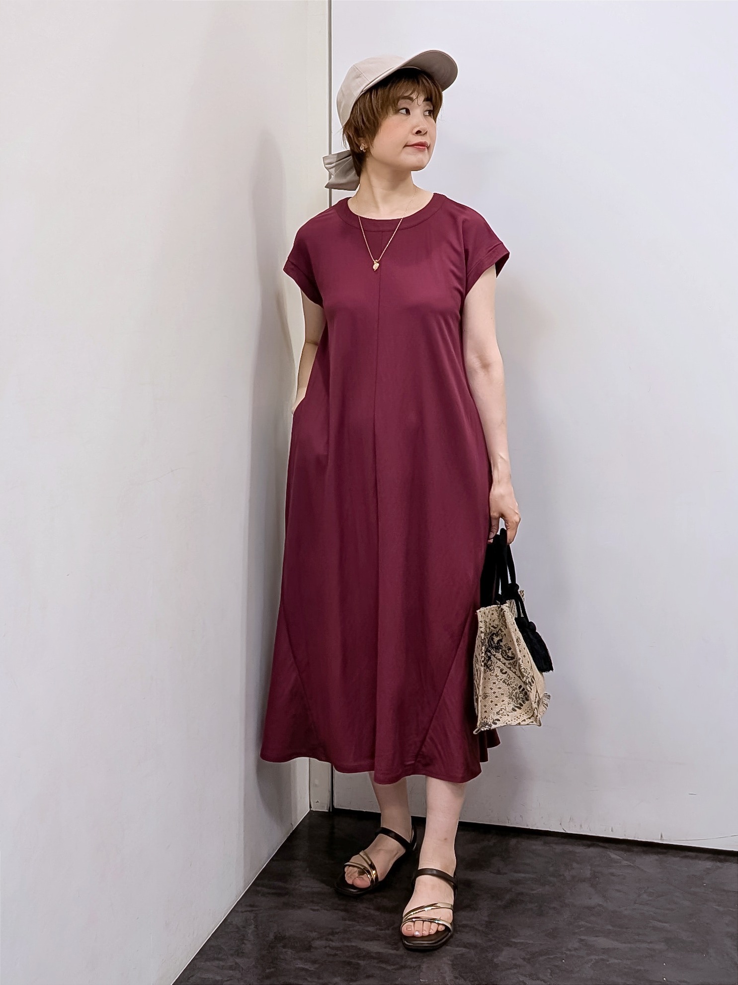 やまちゃんさんの「grove｜高評価！【洗える/名品】大人の透け感、シアーカーディガン」を使ったコーディネート