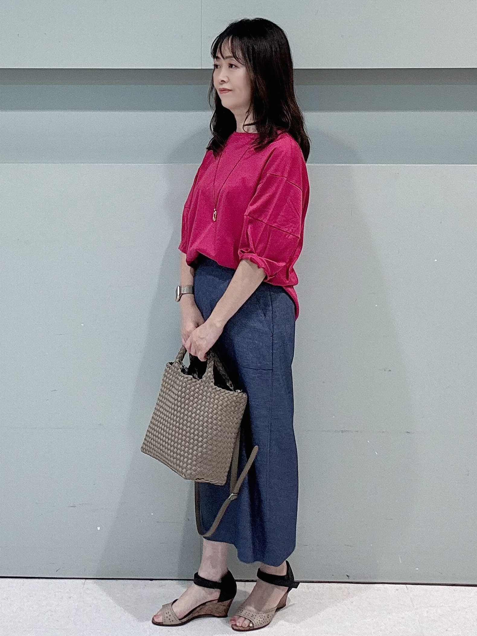 makiさんの「UNTITLED｜【汗染み防止/接触冷感】ランタンスリーブプルオーバー」を使ったコーディネート