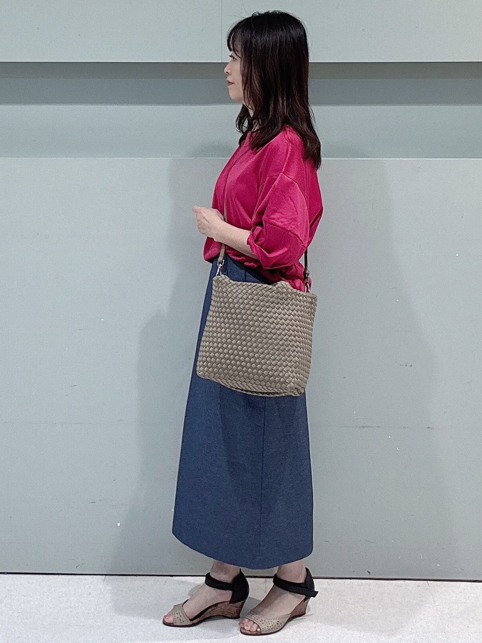 makiさんの「UNTITLED｜【汗染み防止/接触冷感】ランタンスリーブプルオーバー」を使ったコーディネート
