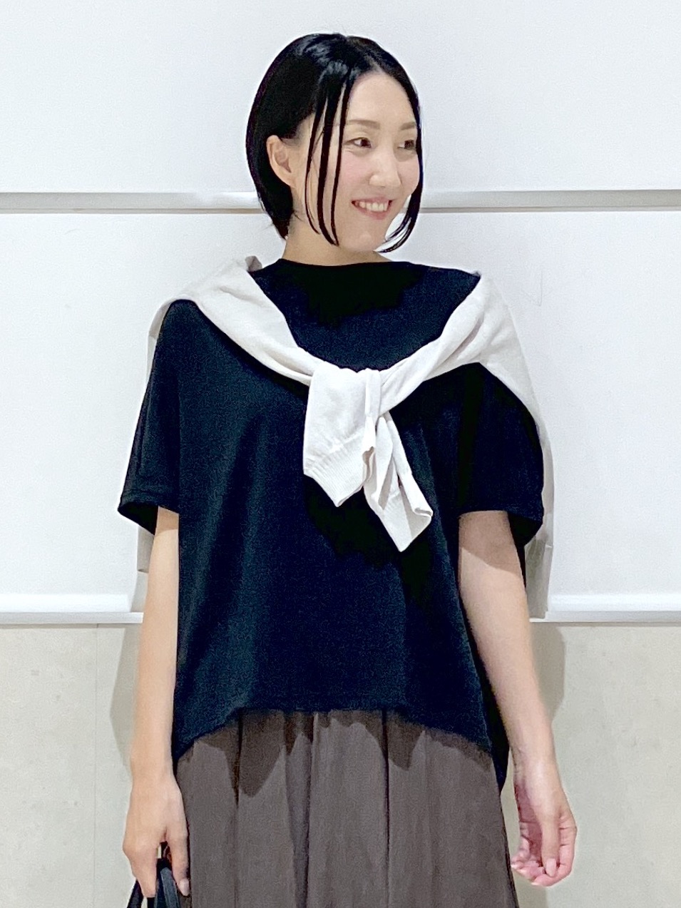 eriko さんの「Dessin｜【汗シミ防止/UVカット】ドルマンスリーブ プルオーバー」を使ったコーディネート