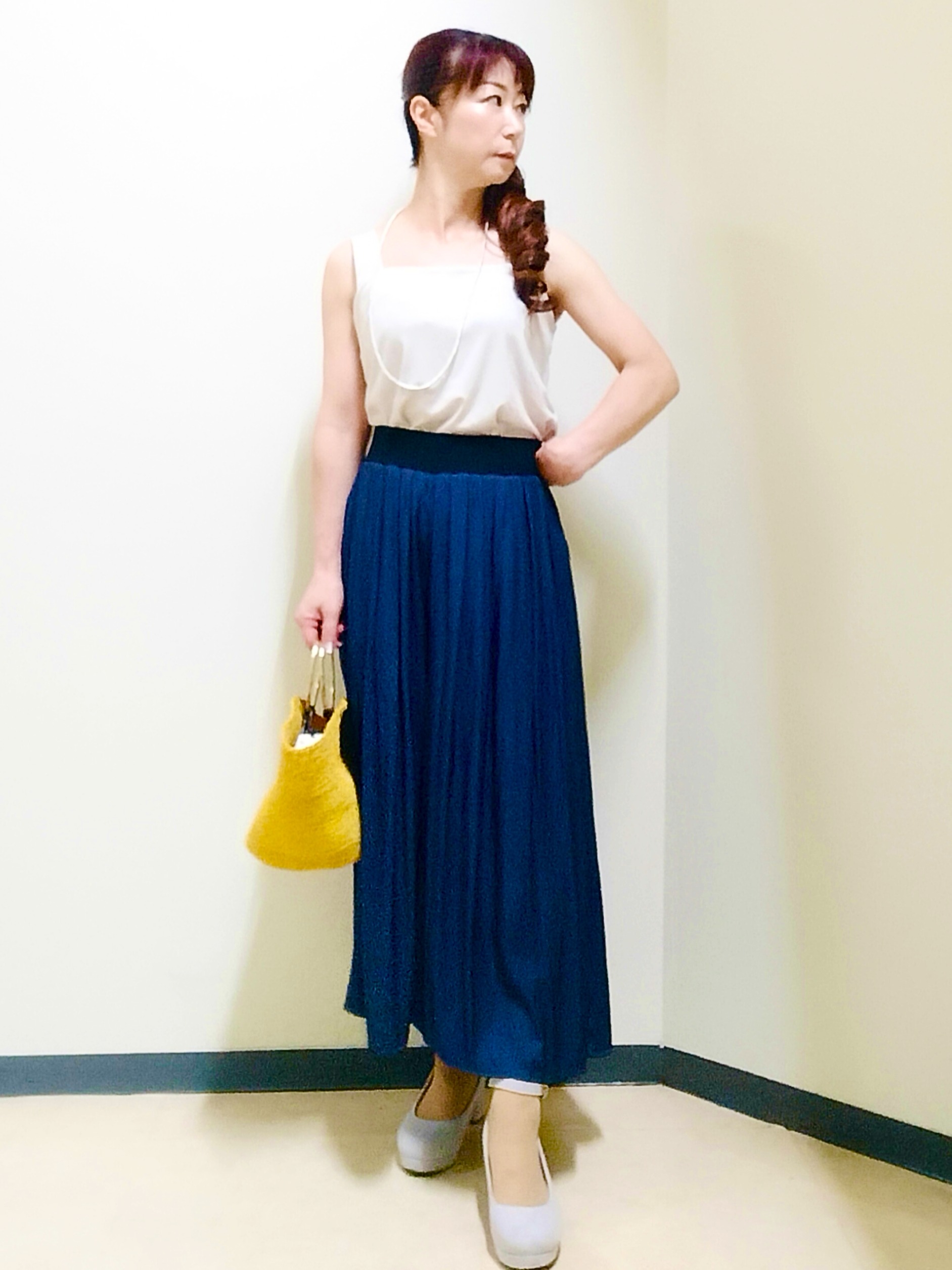 花さんの「Reflect｜【前後2WAY】オフボディ リラクシーニット」を使ったコーディネート