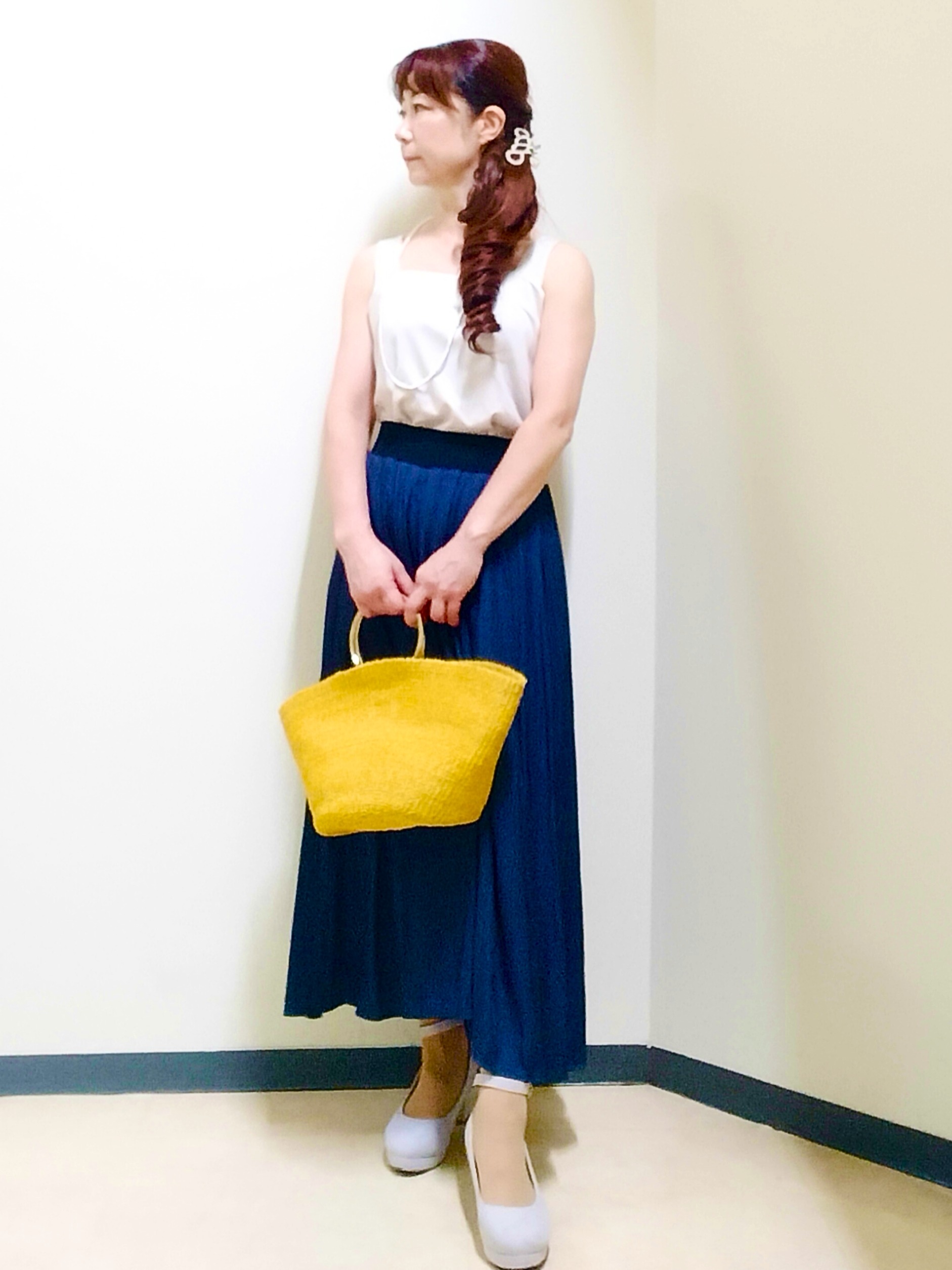 花さんの「Reflect｜【前後2WAY】オフボディ リラクシーニット」を使ったコーディネート