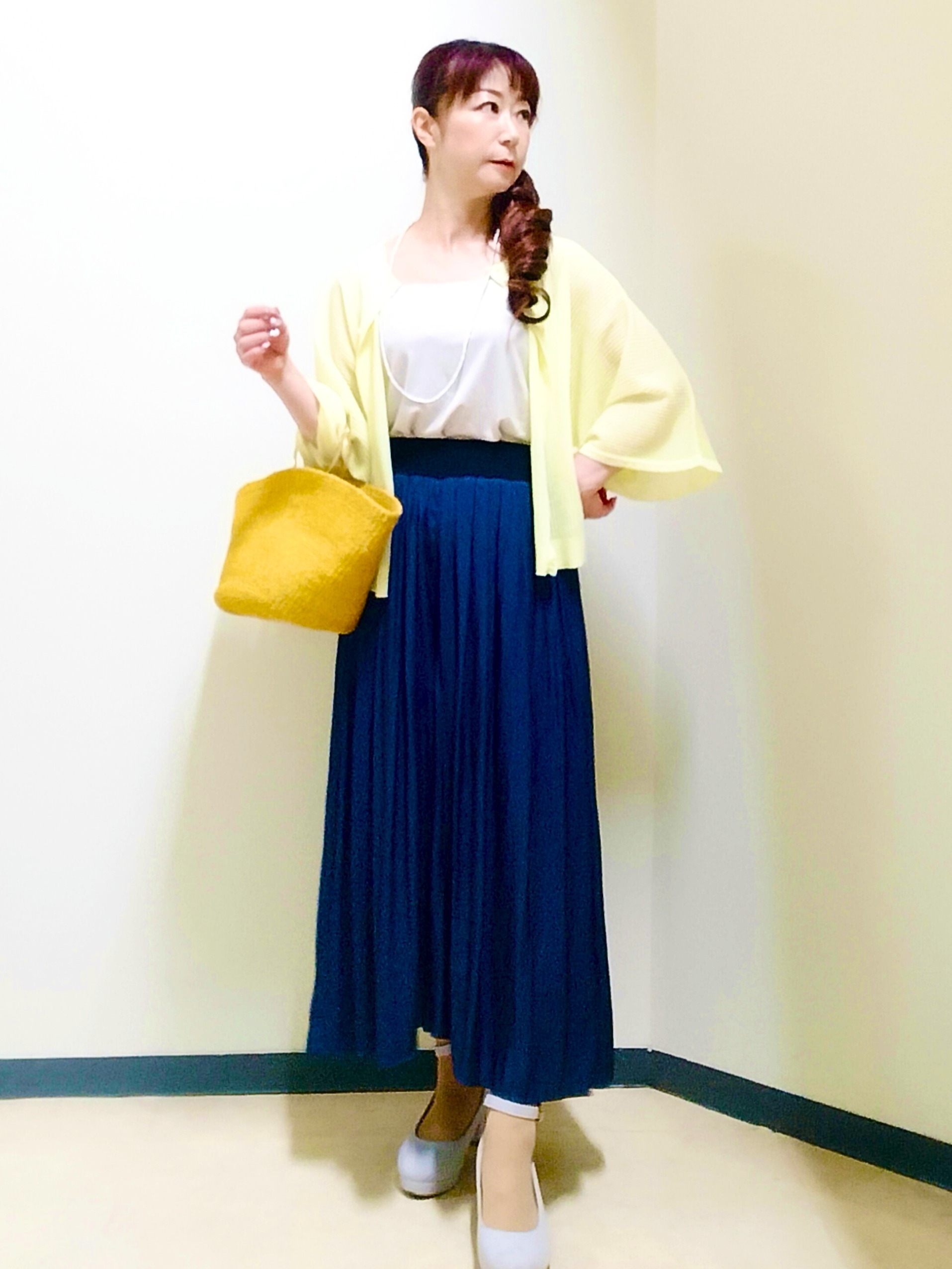花さんの「Reflect｜【前後2WAY】オフボディ リラクシーニット」を使ったコーディネート