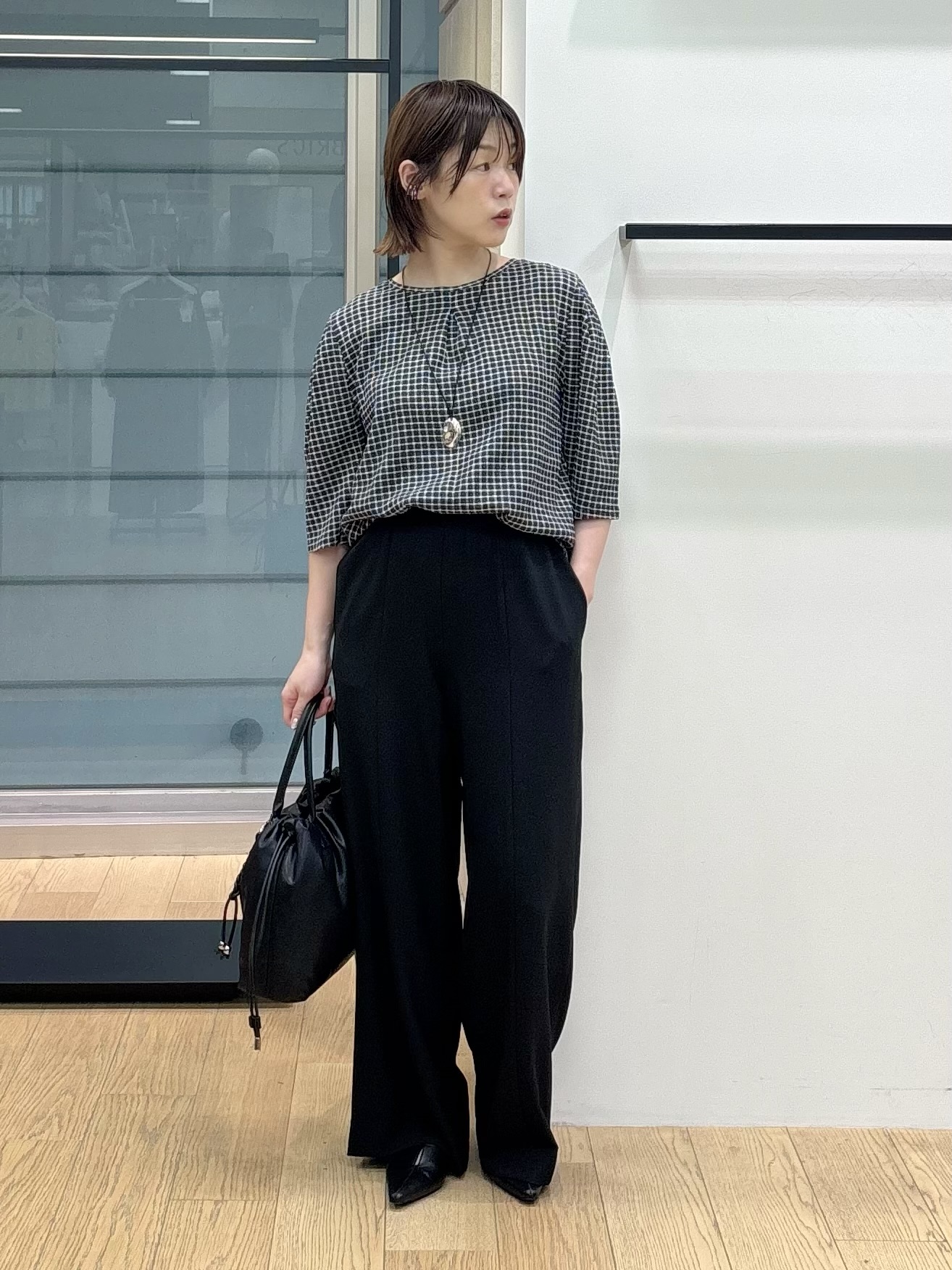 asamiさんの「INDIVI｜【UVケア／吸汗速乾】チェック柄タックボリュームスリーブトップス」を使ったコーディネート