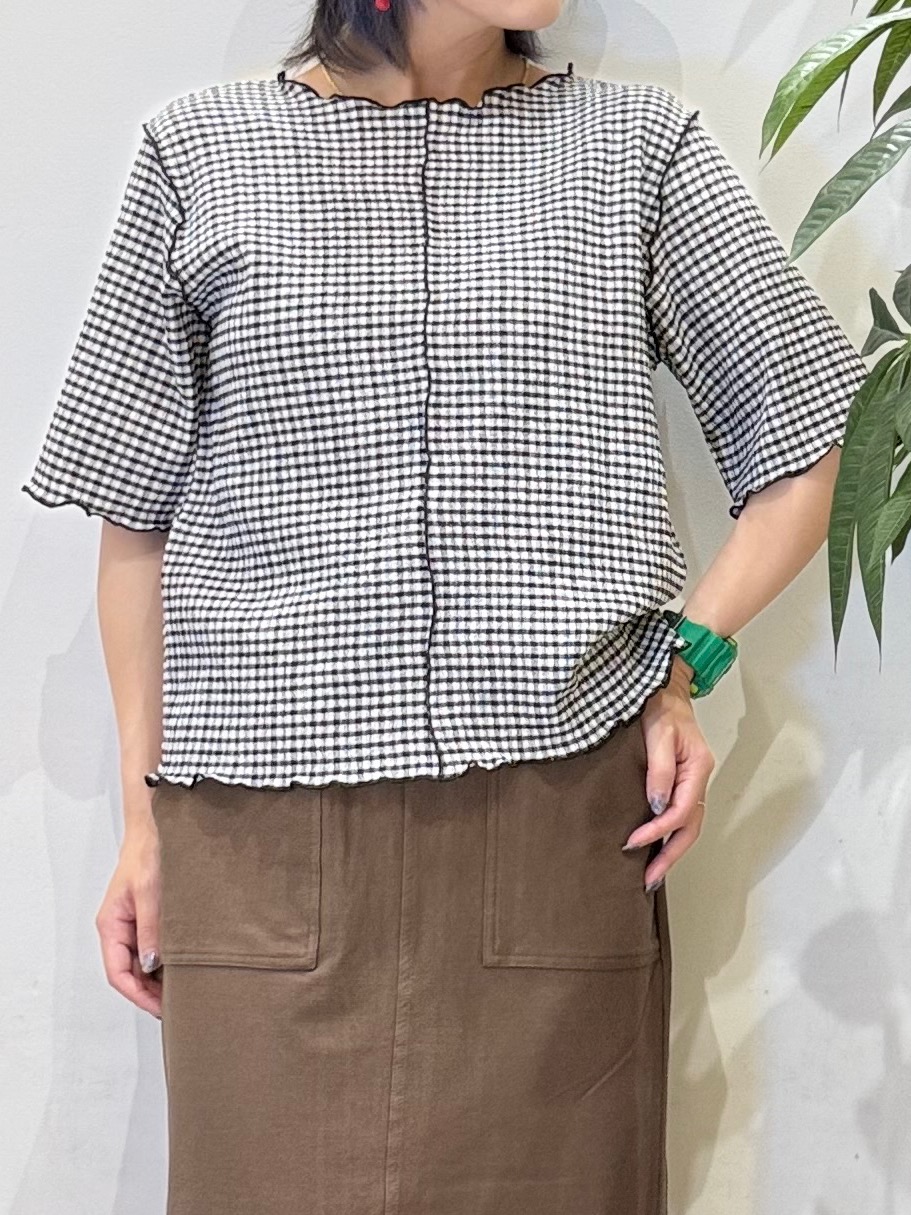 misakiさんの「SHOO･LA･RUE｜カット楊柳ギンガムメローT」を使ったコーディネート