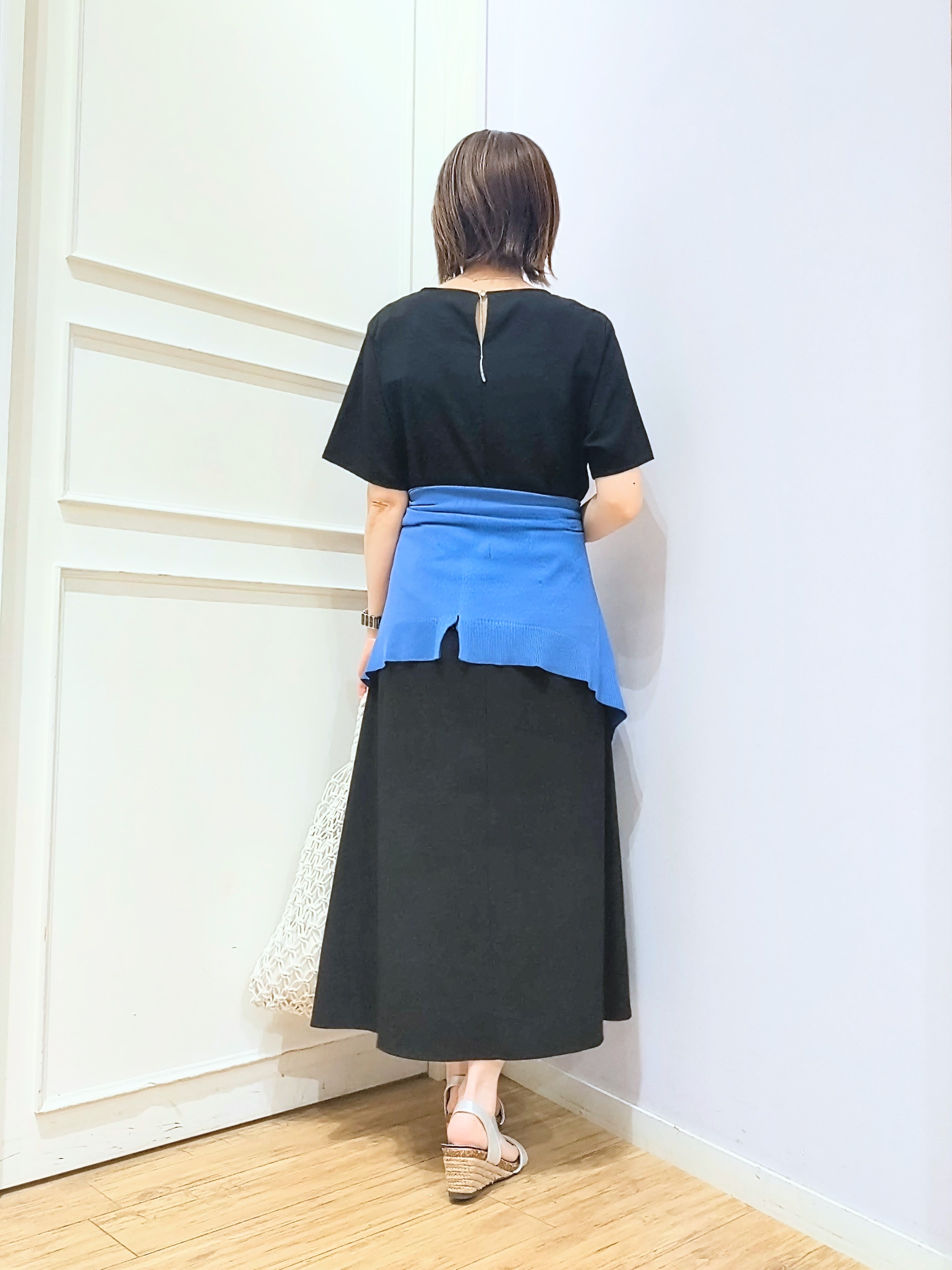 miomioさんの「SHOO･LA･RUE｜【ひんやり/洗濯機可/S-LL】オンにもオフにも マルチに使えるボタンレスカーディガン」を使ったコーディネート