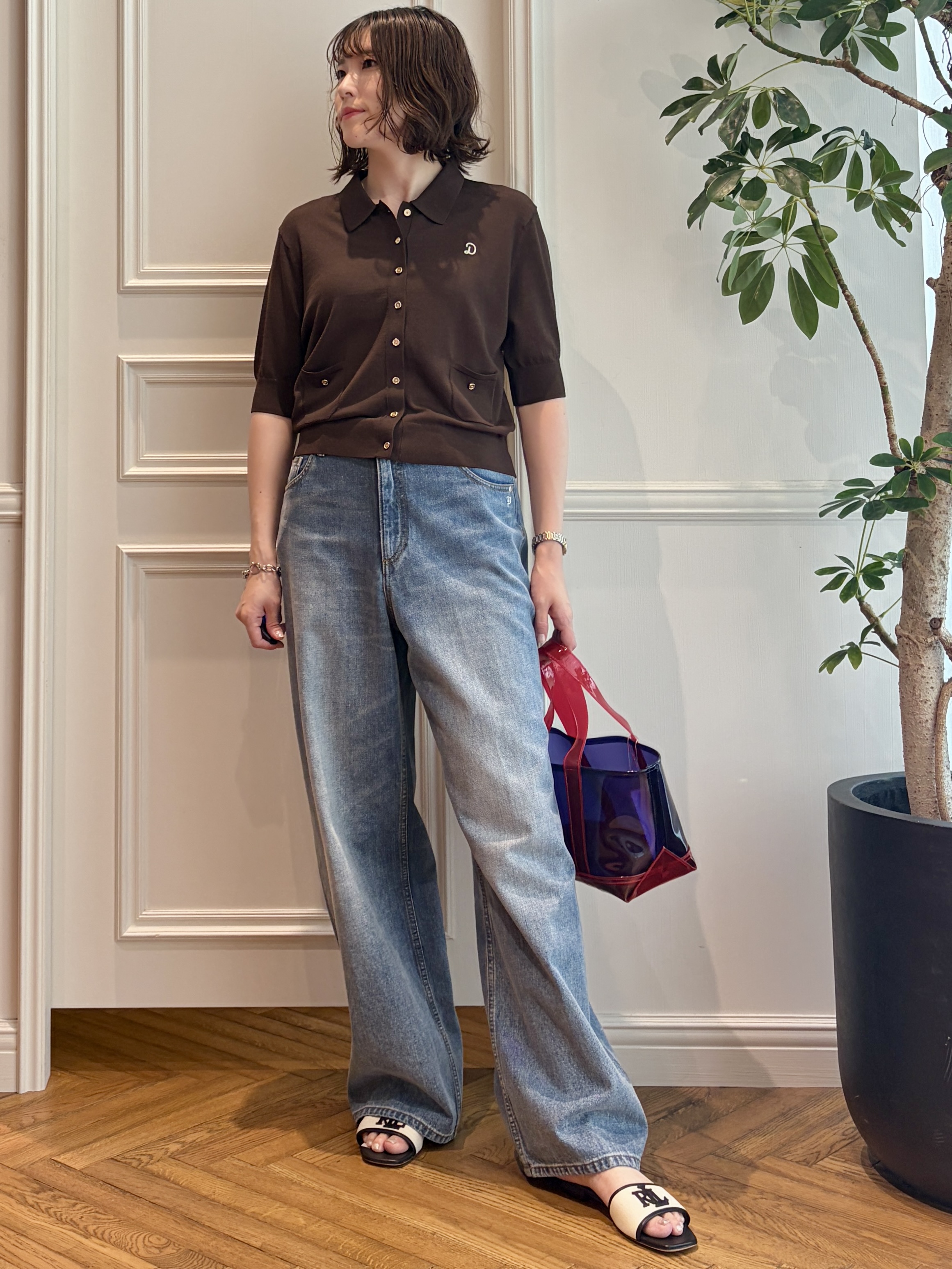 nakaoさんの「DRESSTERIOR｜ヴィンテージ加工ワイドデニムパンツ」を使ったコーディネート