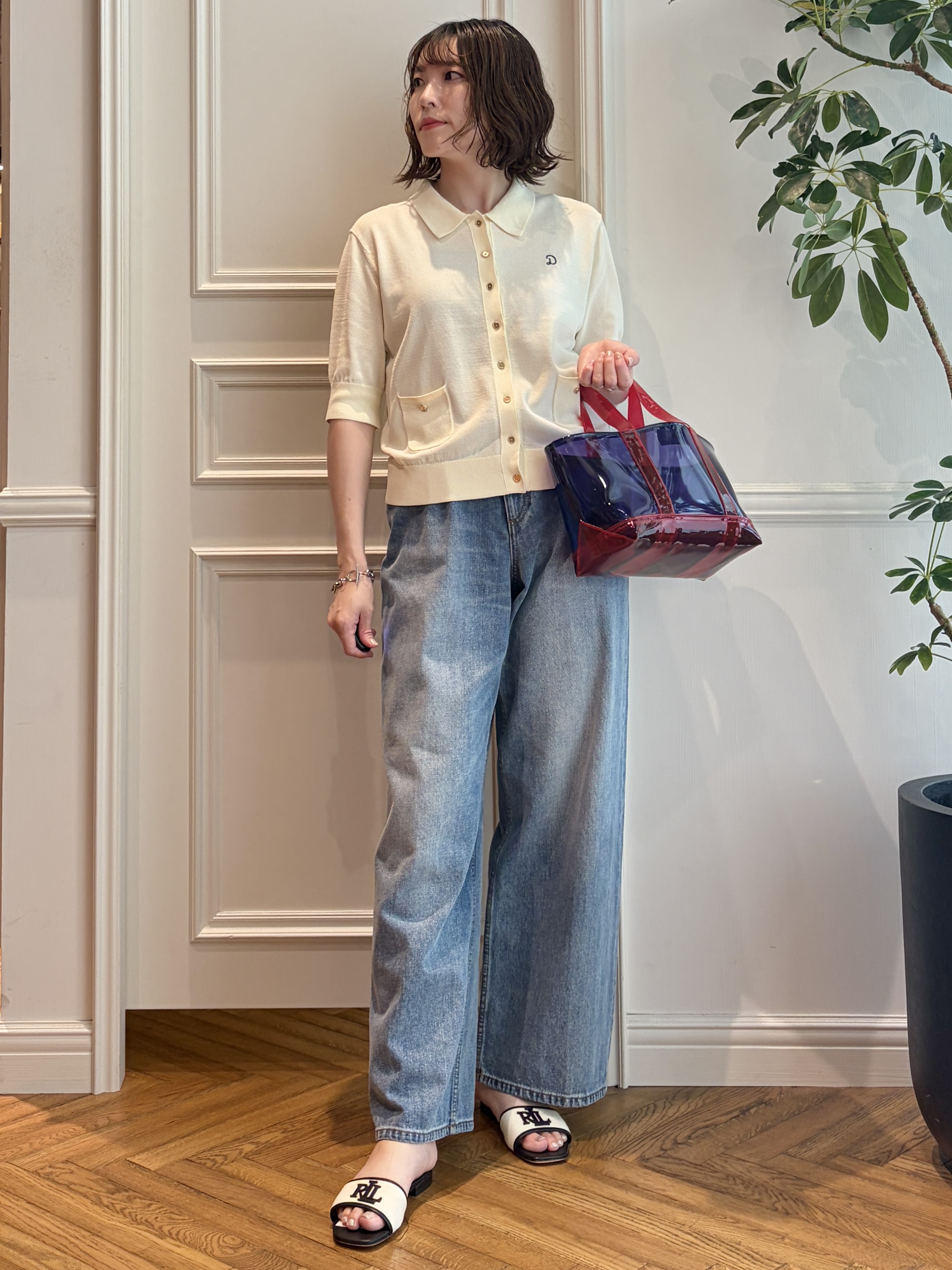 nakaoさんの「DRESSTERIOR｜ヴィンテージ加工ワイドデニムパンツ」を使ったコーディネート
