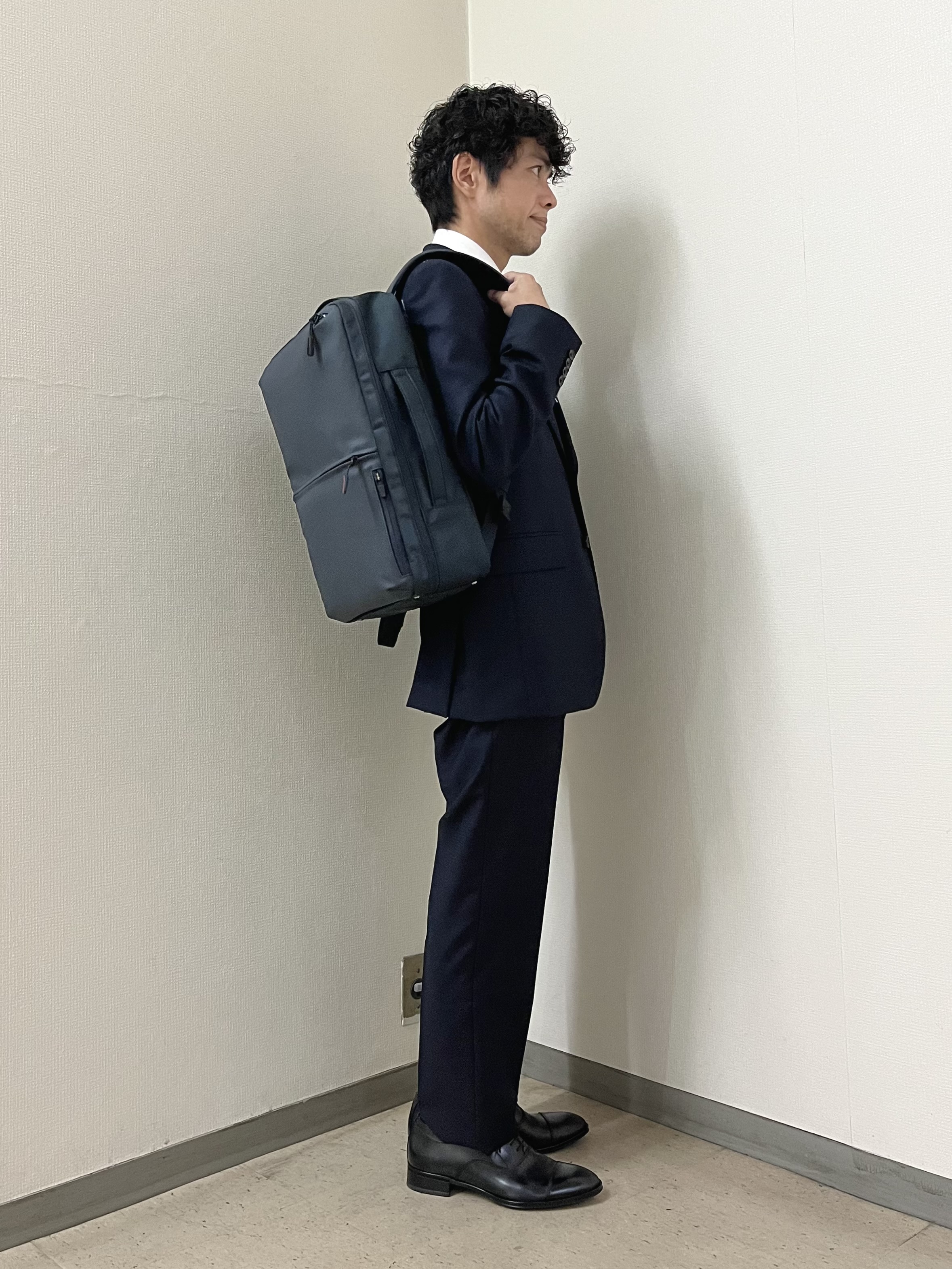 URAさんの「TAKEO KIKUCHI｜【Made in JAPAN】立菱（たてびし）スーツ」を使ったコーディネート