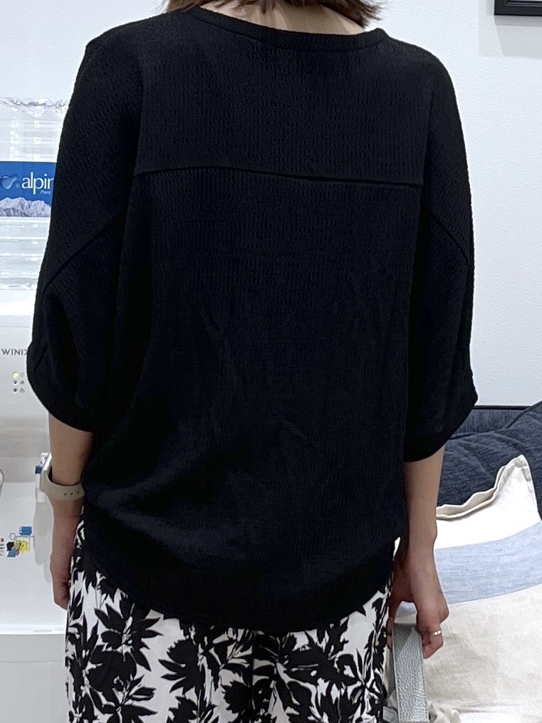 canaさんの「Dessin｜シュリンクジャージ カットソー」を使ったコーディネート