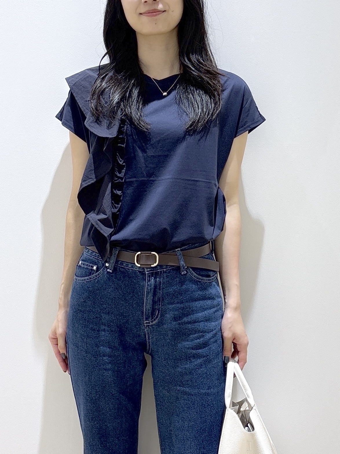 sachikoさんの「OPAQUE.CLIP｜【UVケア／接触冷感】アシメフリルドッキングカットソー《洗濯機OK》」を使ったコーディネート