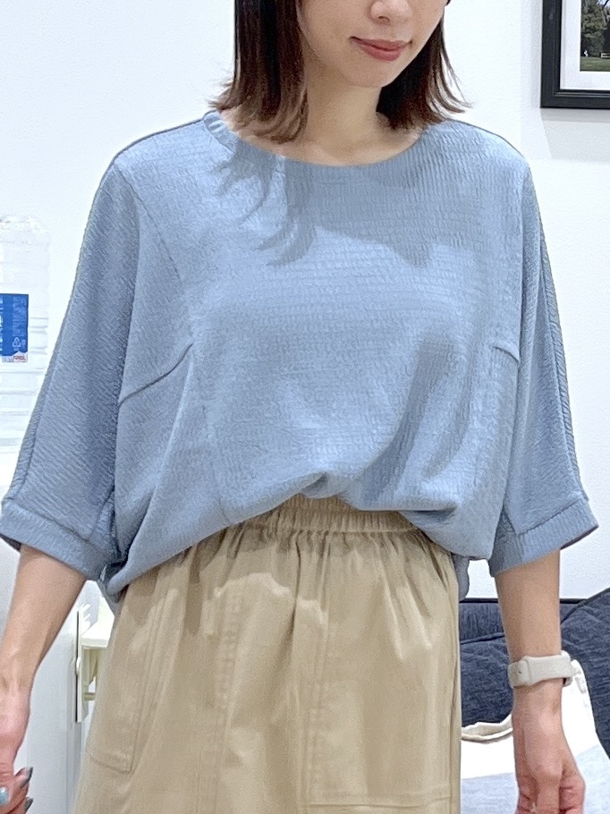 canaさんの「Dessin｜シュリンクジャージ カットソー」を使ったコーディネート