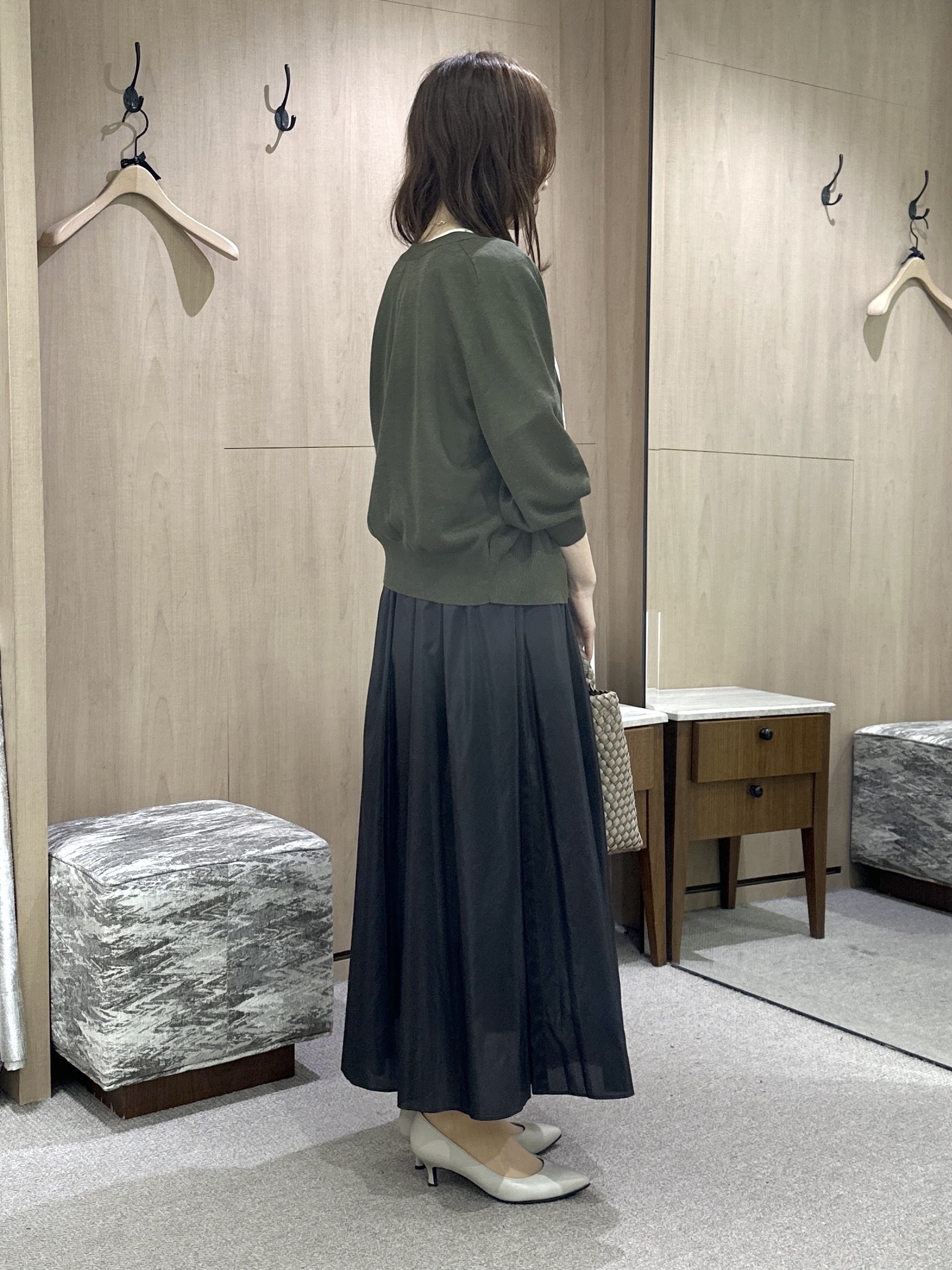 Miwaさんの「UNTITLED｜【アンサンブル可/シアー】リネンエステルカーディガン」を使ったコーディネート