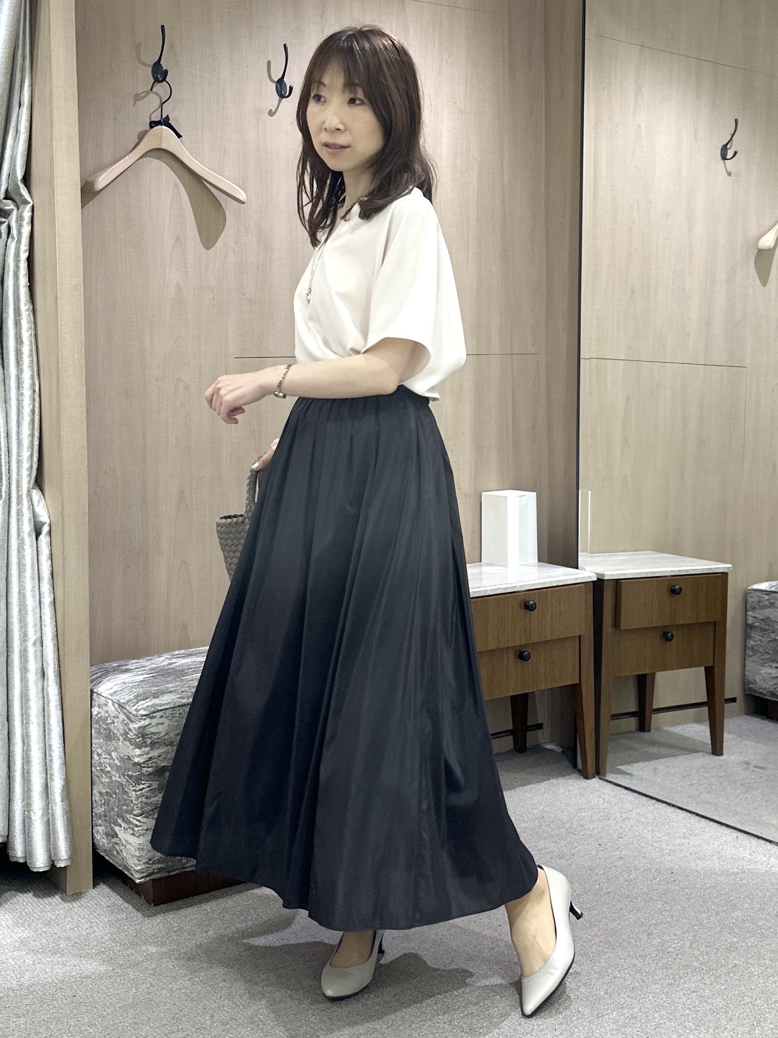 Miwaさんの「UNTITLED｜【アンサンブル可/シアー】リネンエステルカーディガン」を使ったコーディネート