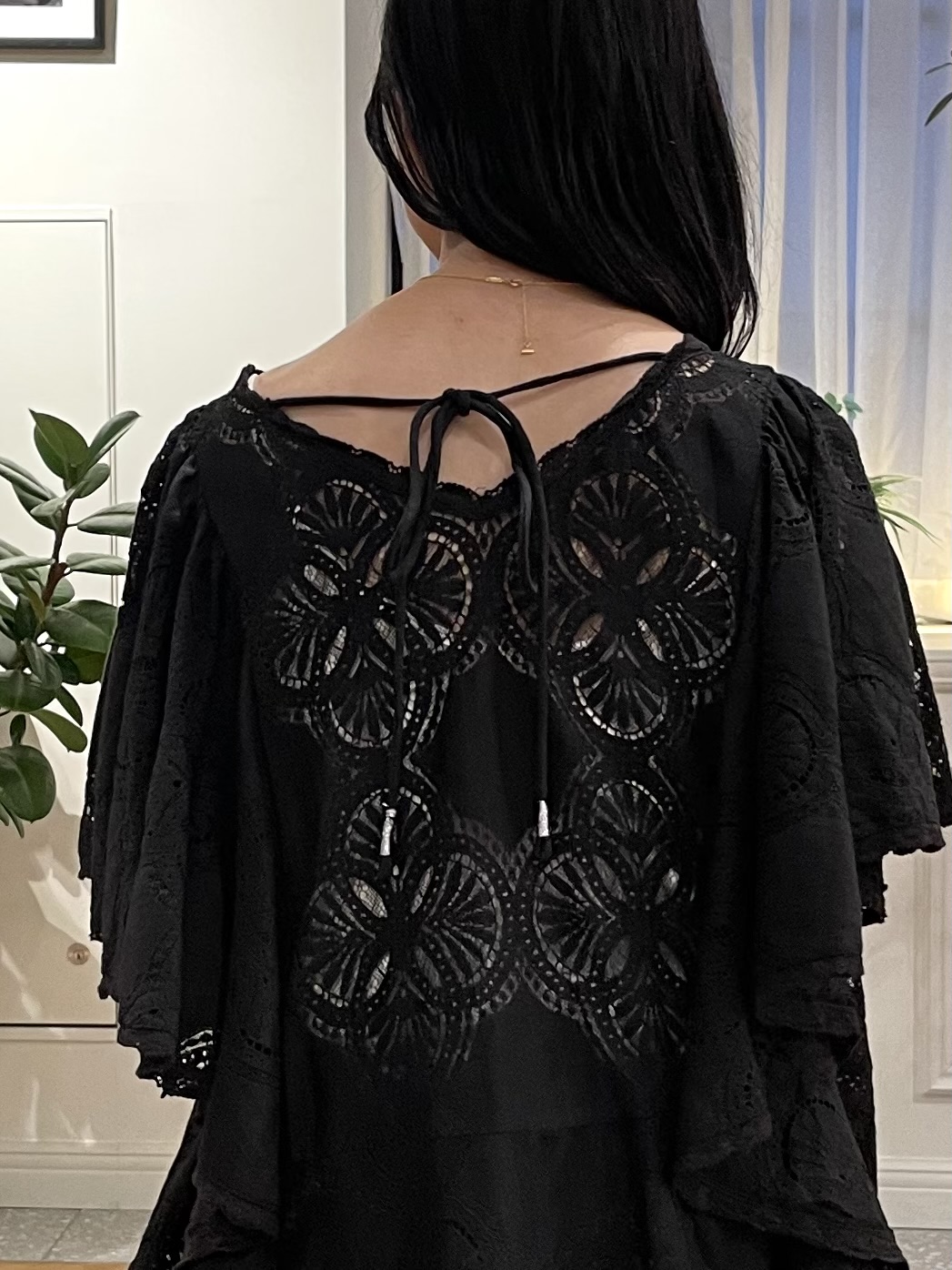 Lilyさんの「DRESSTERIOR｜ラッセルレース ブラウス」を使ったコーディネート