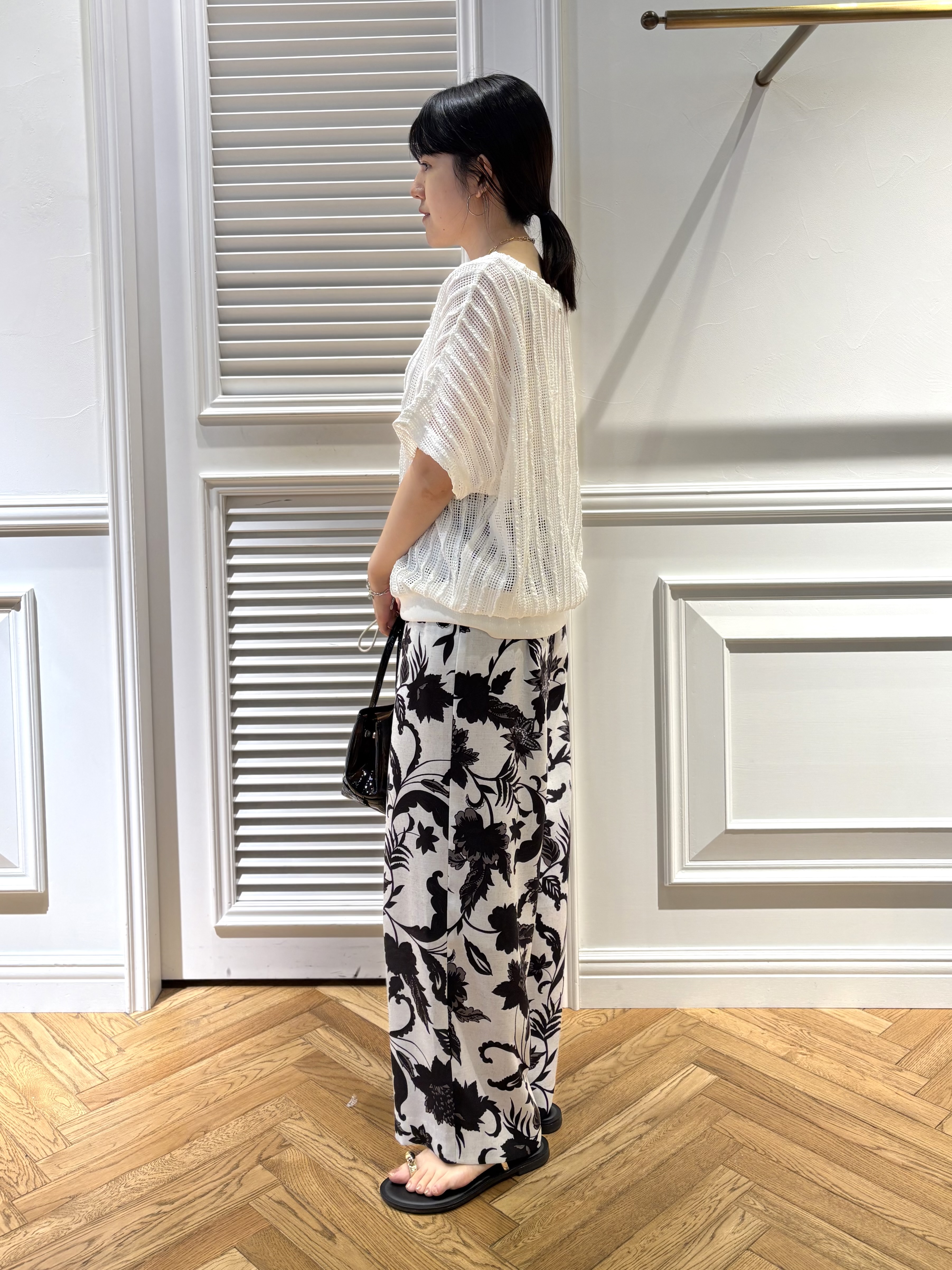 cocoさんの「DRESSTERIOR｜シアーメッシュプルオーバー」を使ったコーディネート