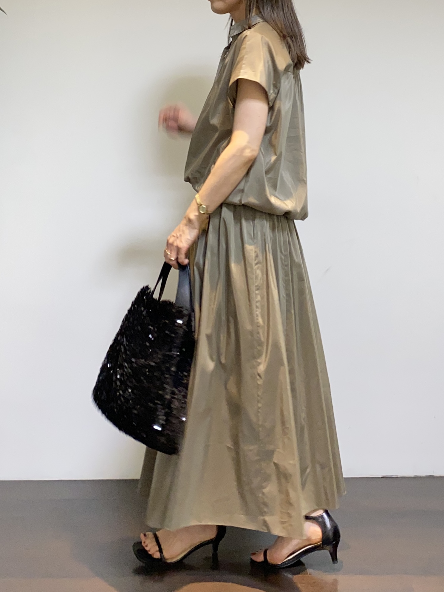 tomoさんの「UNTITLED｜【9色展開/アンサンブル可】コットンクルーネックカーディガン」を使ったコーディネート