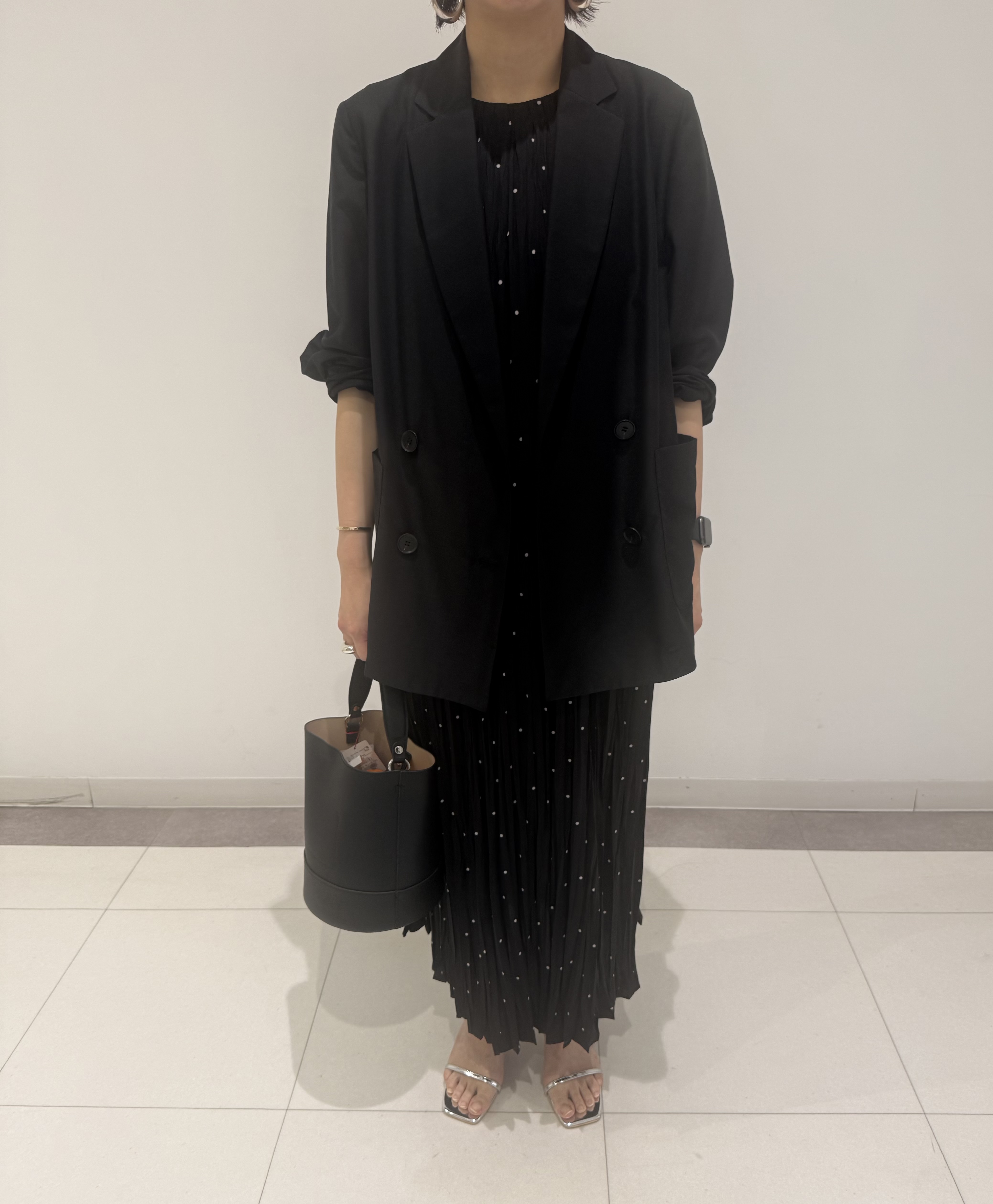 MIYAKAWAさんの「DRESSTERIOR｜【接触冷感/防シワ機能/ウォッシャブル】クールタッチ リネンブレンドシアージャケット」を使ったコーディネート