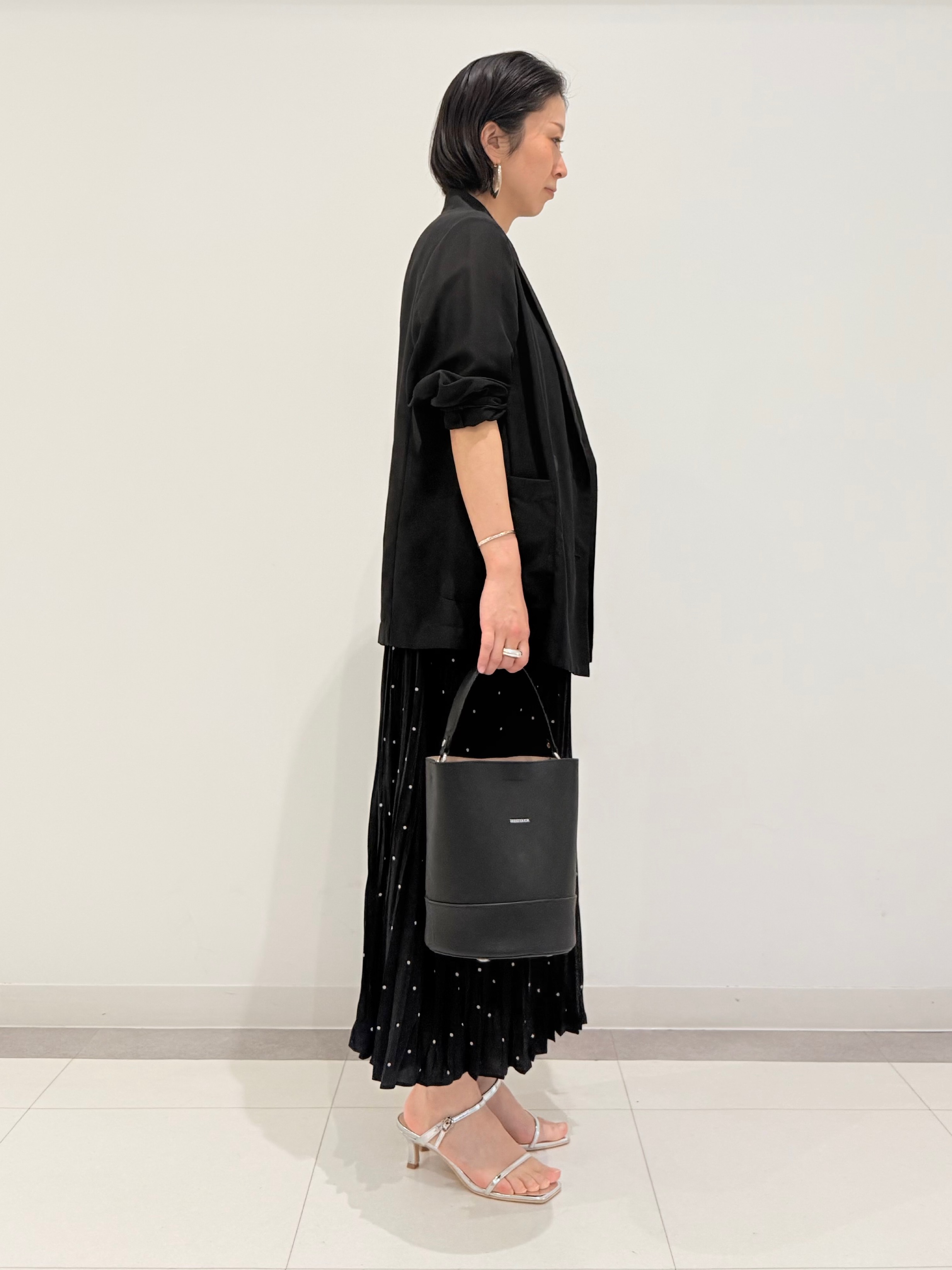 MIYAKAWAさんの「DRESSTERIOR｜【接触冷感/防シワ機能/ウォッシャブル】クールタッチ リネンブレンドシアージャケット」を使ったコーディネート