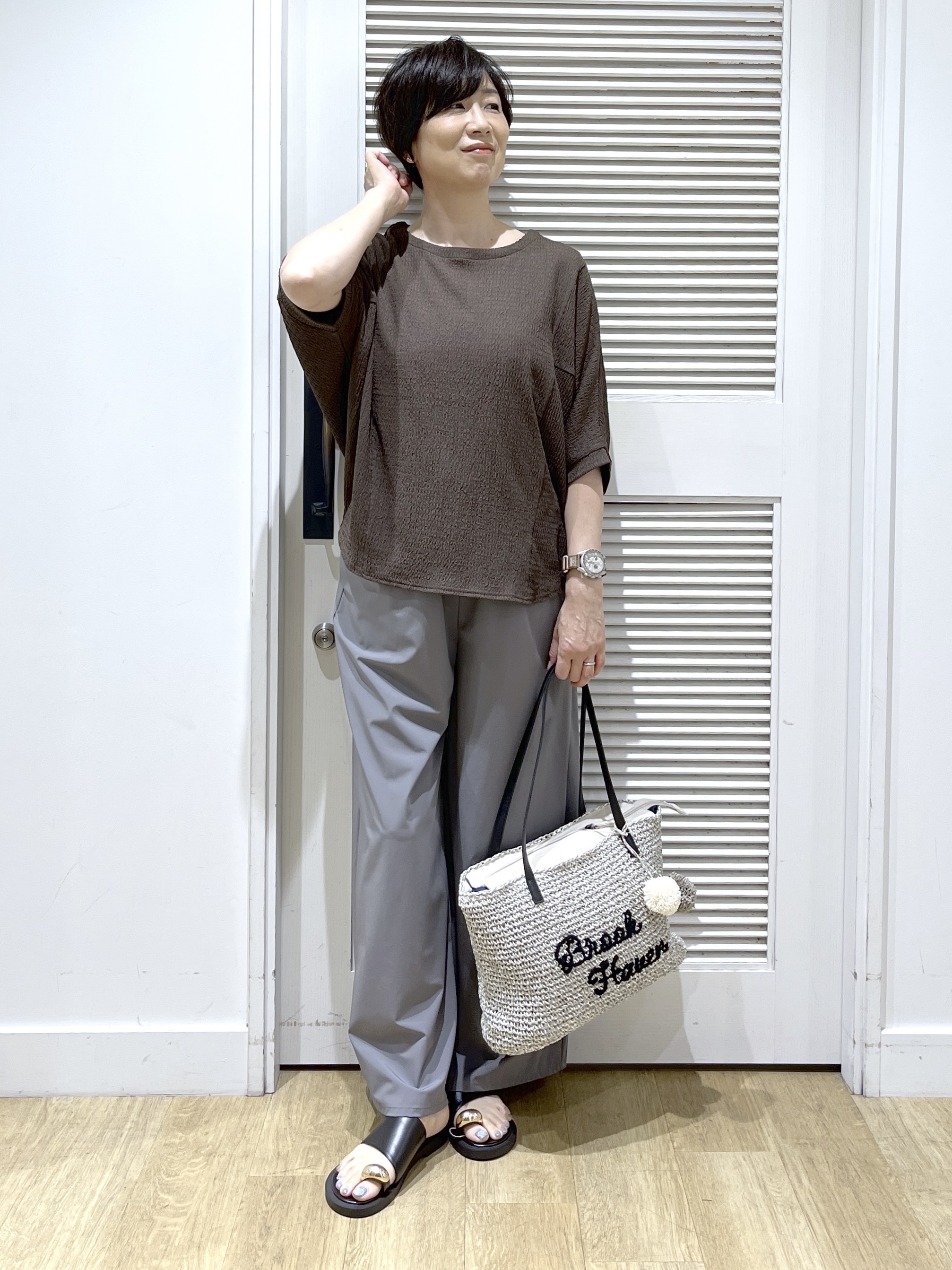 Miyazakiさんの「Dessin｜シュリンクジャージ カットソー」を使ったコーディネート