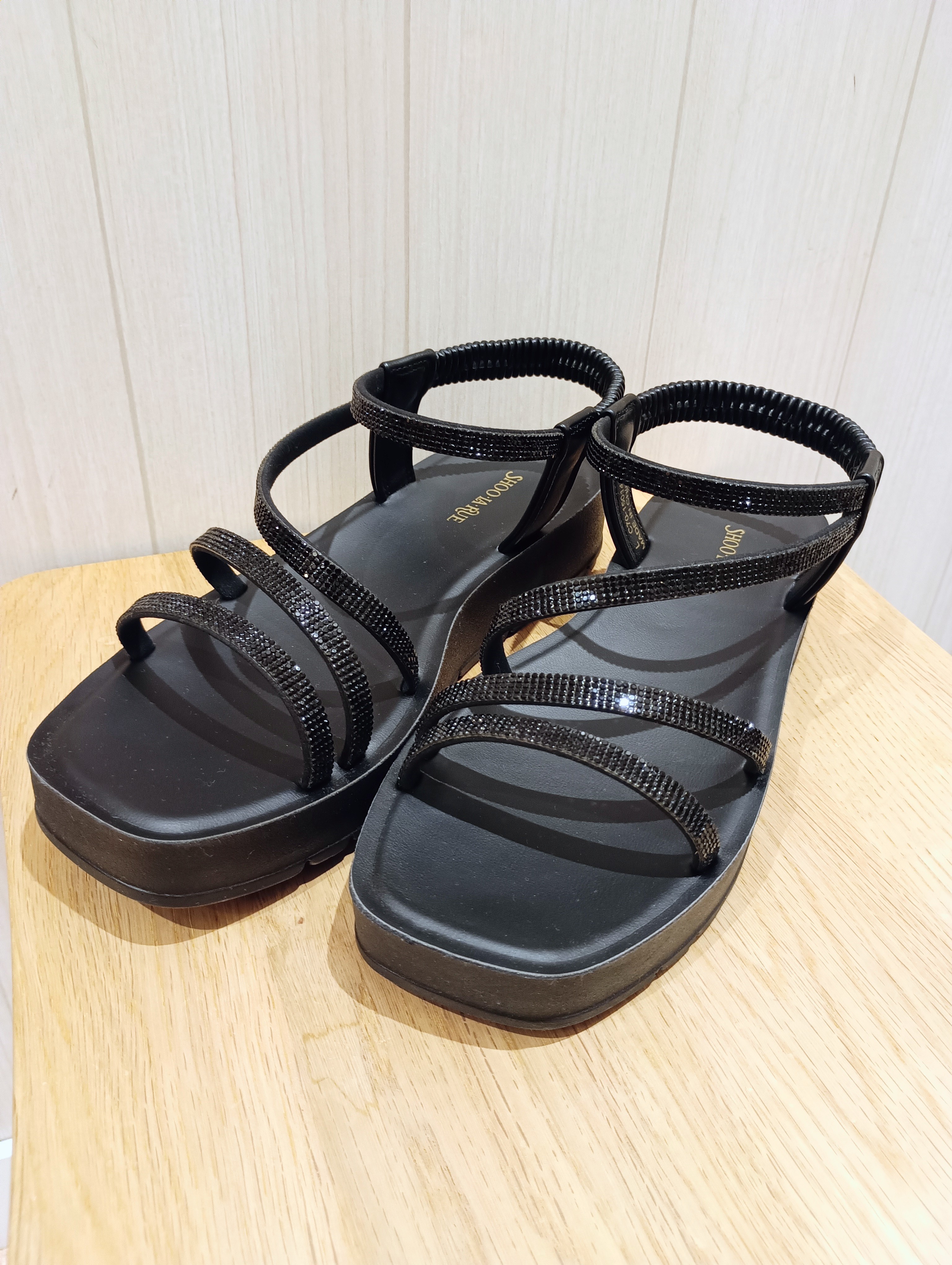 S☆mama さんの「SHOO･LA･RUE｜【高レビュー/体型カバー】インせず着られる スキッパー裾リボンブラウス」を使ったコーディネート