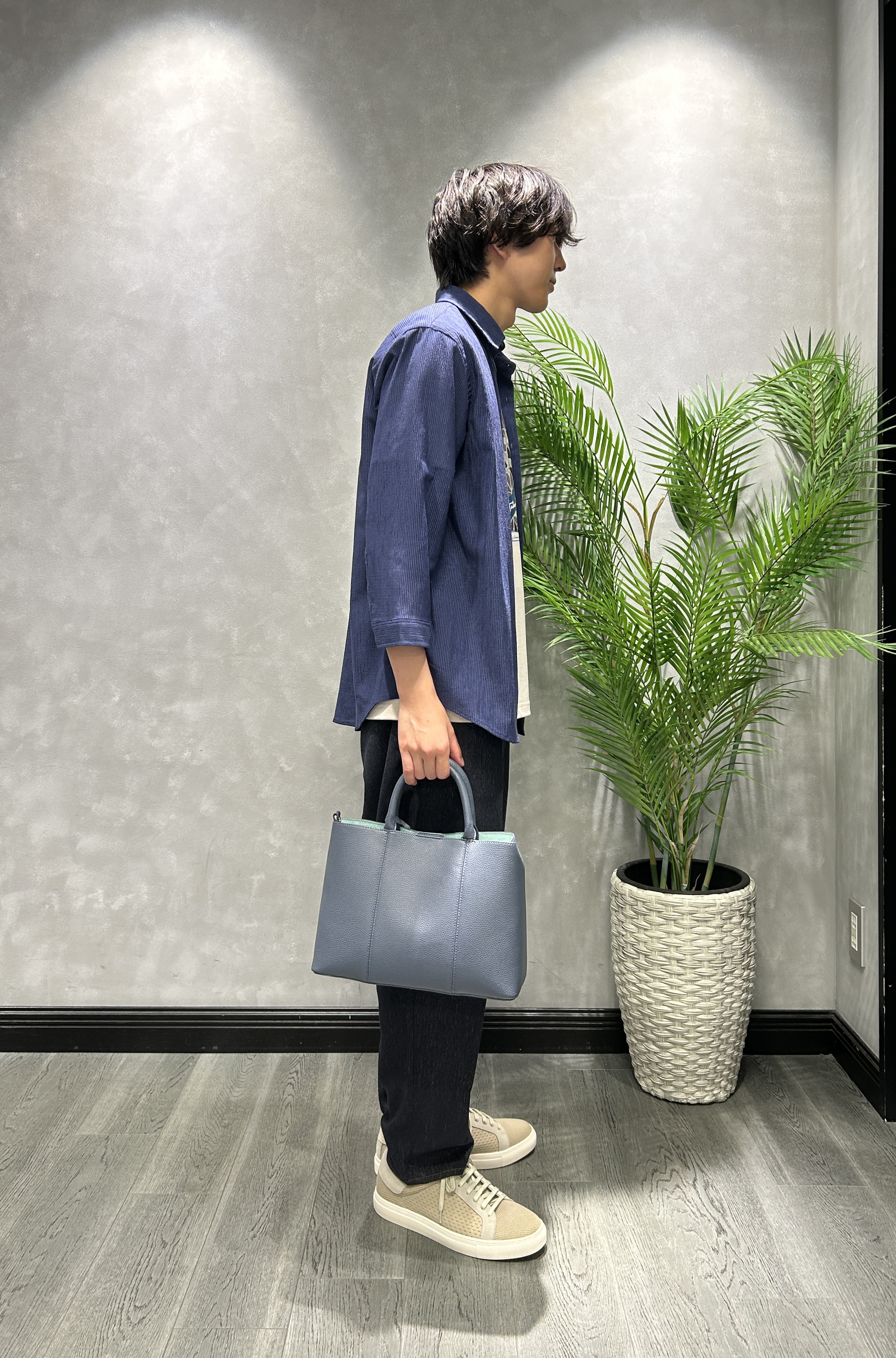 ruiさんの「TAKEO KIKUCHI｜【通気性】トリコットサッカー 7分袖シャツ」を使ったコーディネート