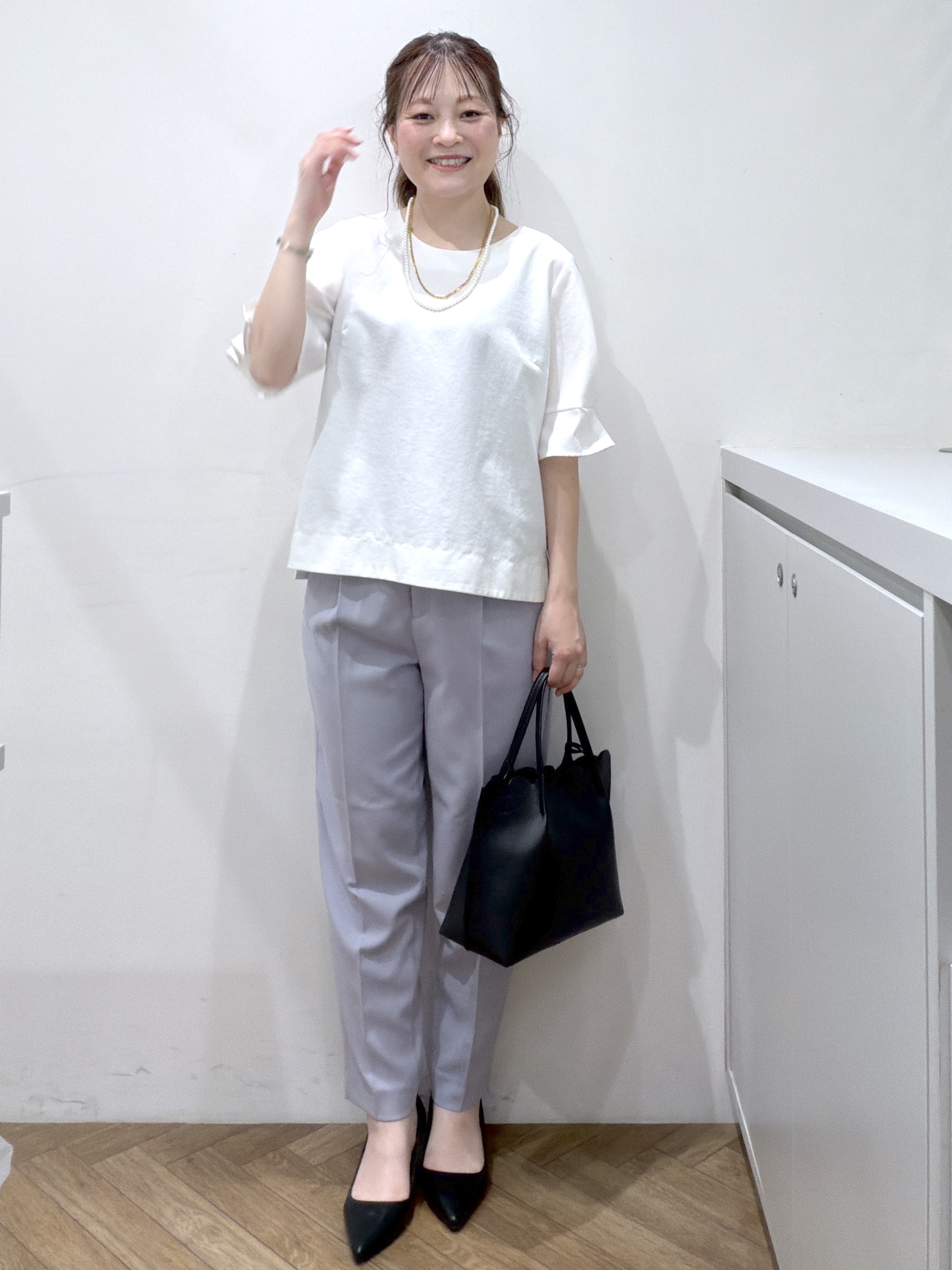 Junさんの「index｜【接触冷感】タックパフスリーブブラウス《吸水速乾／防シワ／洗濯機OK／XS～3L／6col》」を使ったコーディネート
