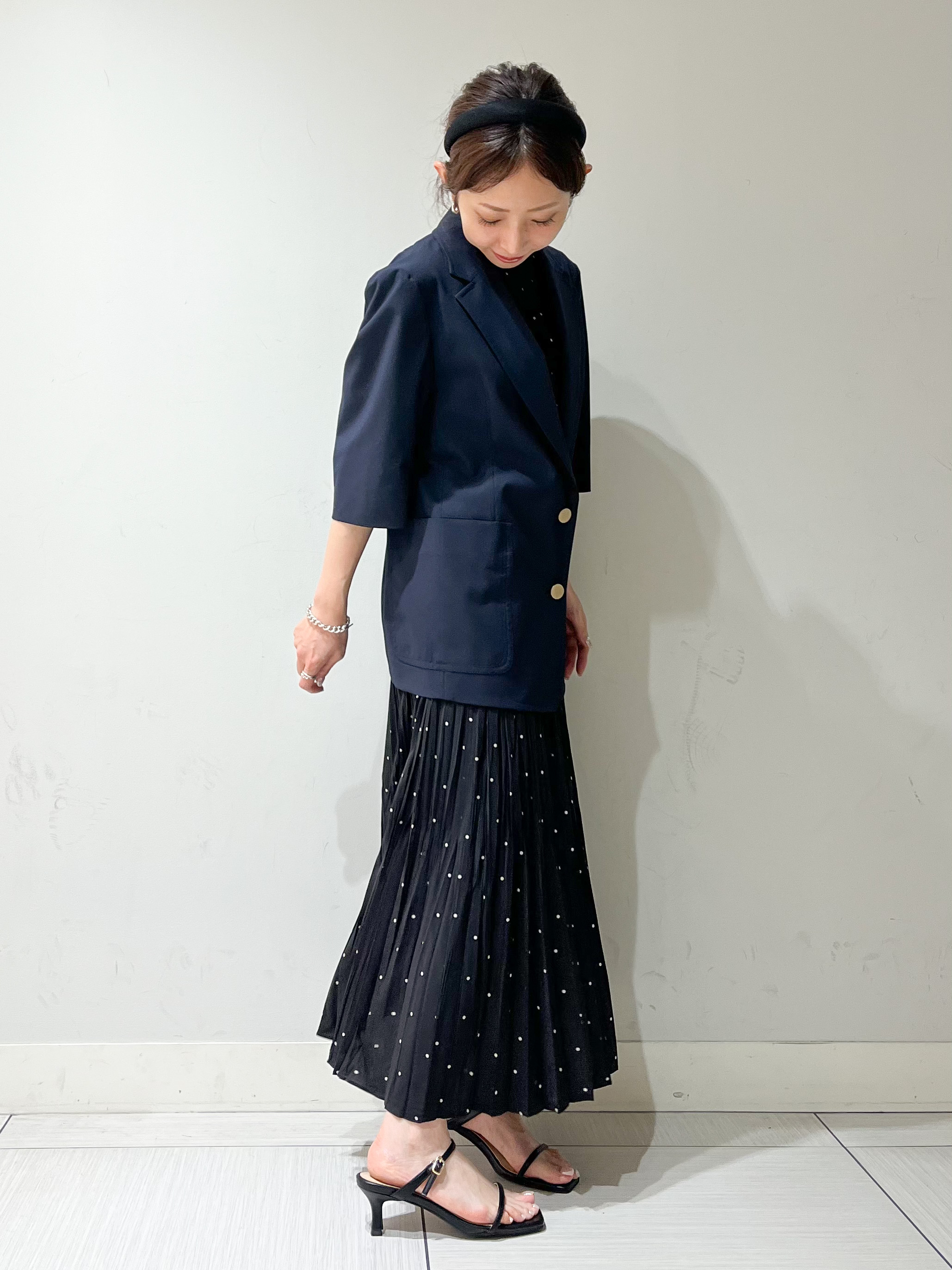 じゅんさんの「DRESSTERIOR｜【接触冷感/セットアップ可】 2WAYストレッチスリークオータージャケット」を使ったコーディネート