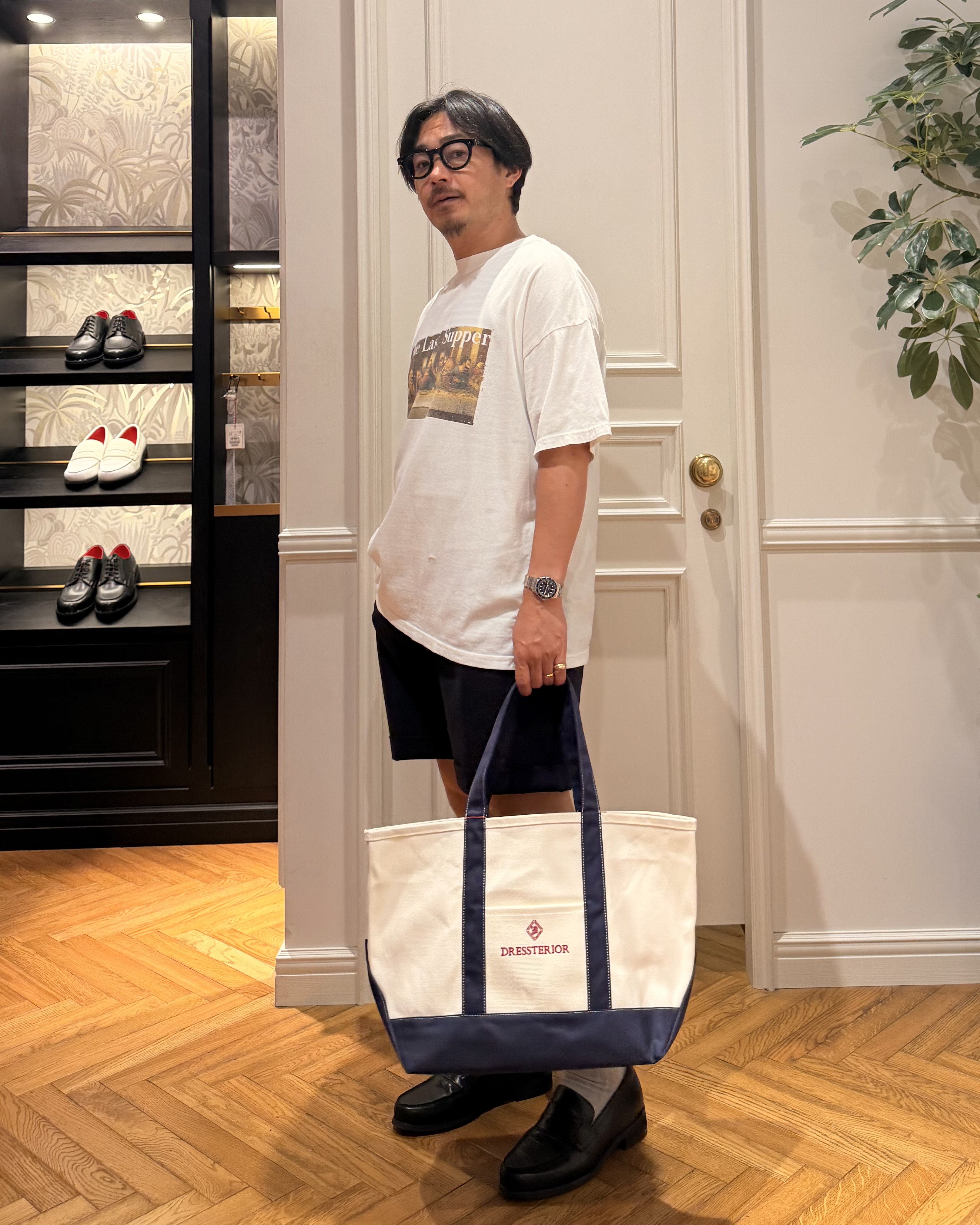鶴田大士さんの「DRESSTERIOR｜REMI RELIEF(レミリリーフ) THE LAST SUPPER TEE（ザ ラスト サパー 」を使ったコーディネート