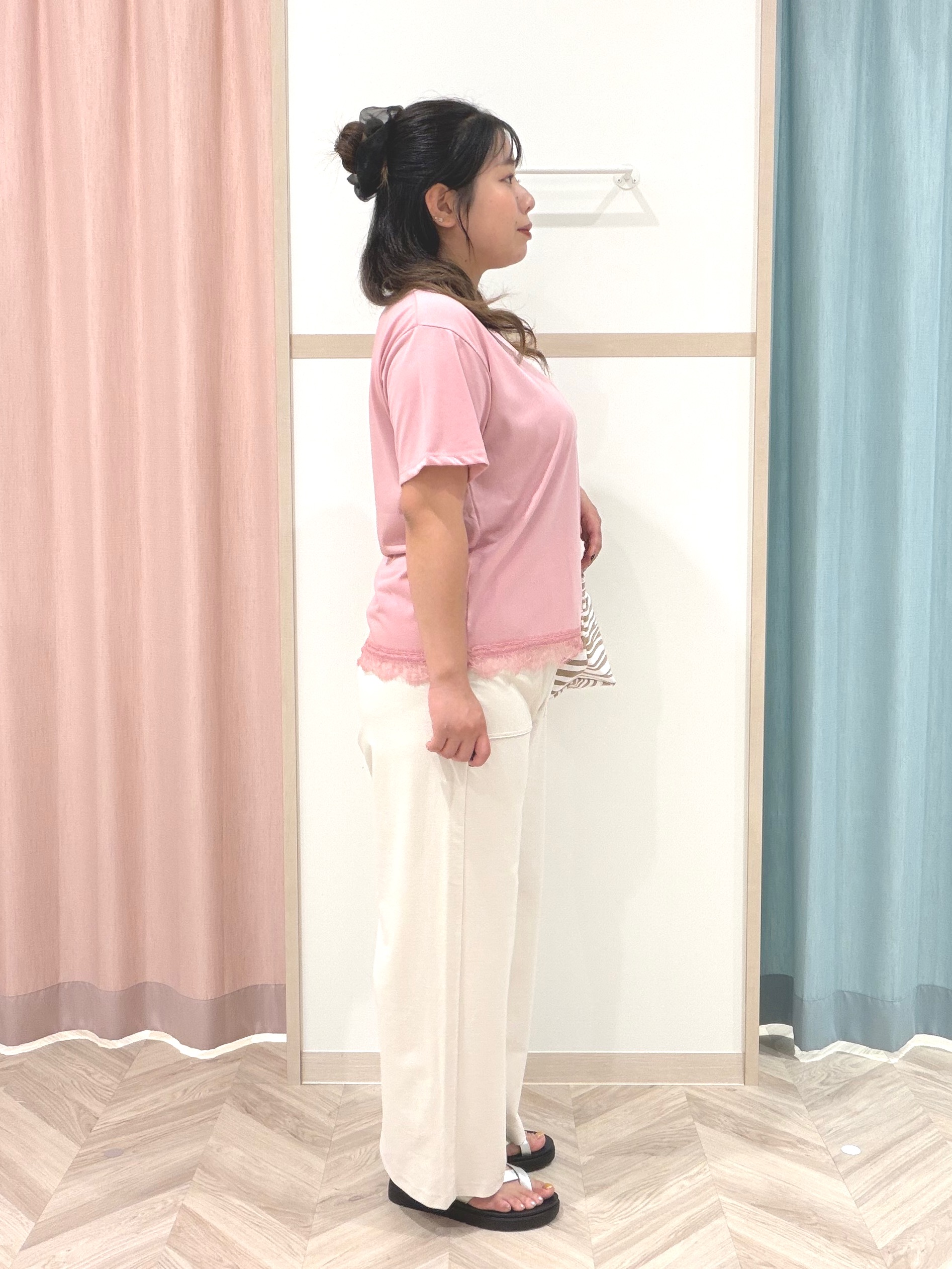 まちゃんなちゃんさんの「SHOO･LA･RUE｜【ひんやり/S-LL/洗濯機可】さらりと涼しい ストレッチベイカーパンツ」を使ったコーディネート