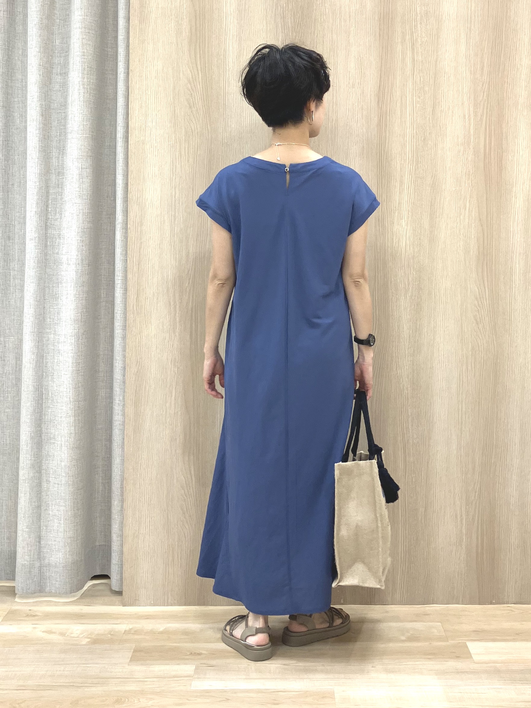 Keiさんの「grove｜【低身長さんも選べる着丈】モクロディフレンチワンピース」を使ったコーディネート