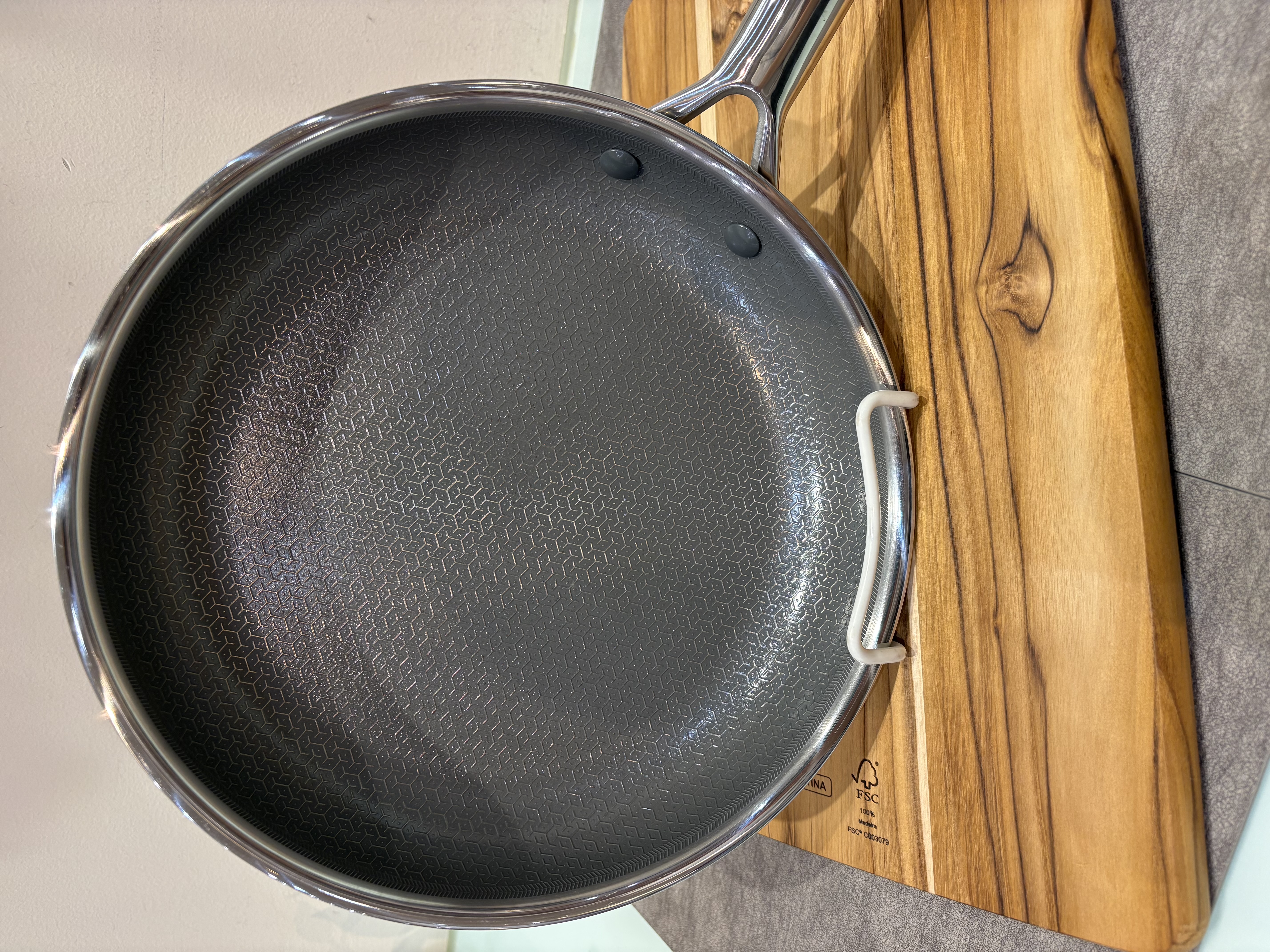 コバさんの「212 KITCHEN STORE｜エーペックス フライパン 20cm ＜GreenPan  グリーンパン＞」を使ったコーディネート