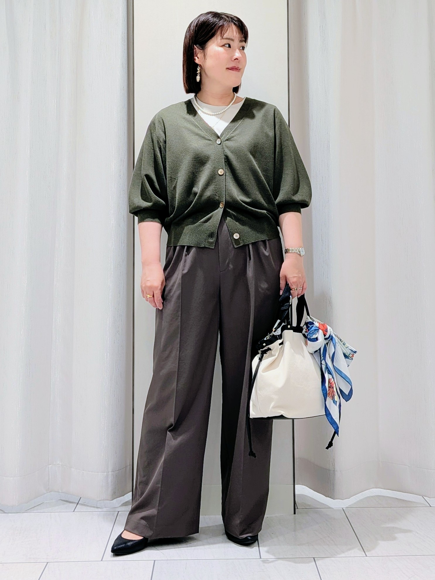 Onumaさんの「UNTITLED｜【アンサンブル可/シアー】リネンエステルカーディガン」を使ったコーディネート