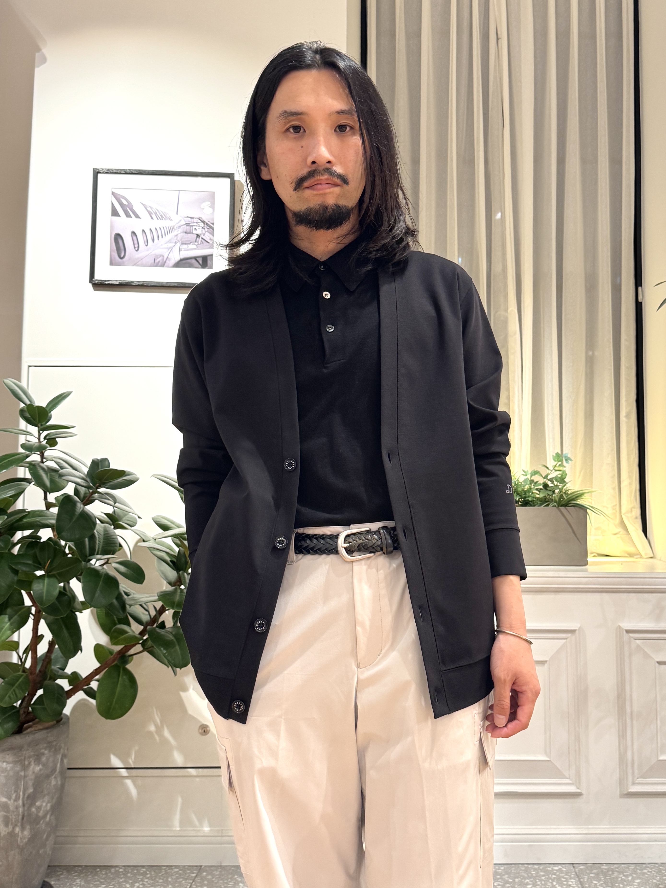 kawarataniさんの「DRESSTERIOR｜【接触冷感／セットアップ可】ドライタッチ ハイカウントカットソー カーディガン」を使ったコーディネート