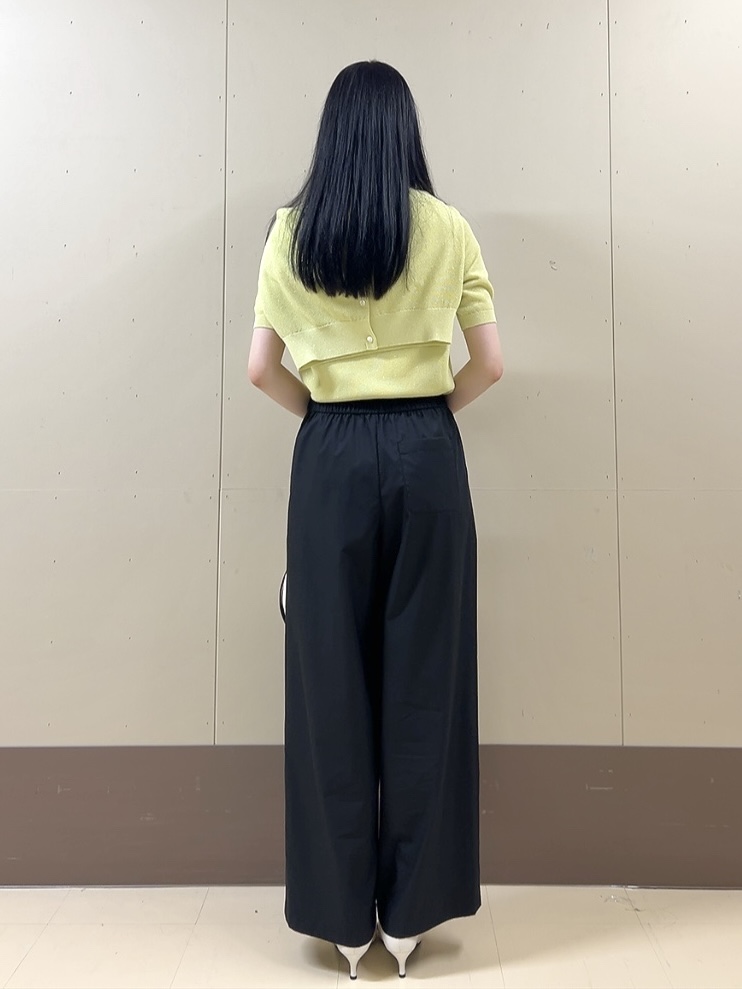 sechiさんの「UNTITLED｜【アンサンブル可】ラメ混クルーネックカーディガン」を使ったコーディネート