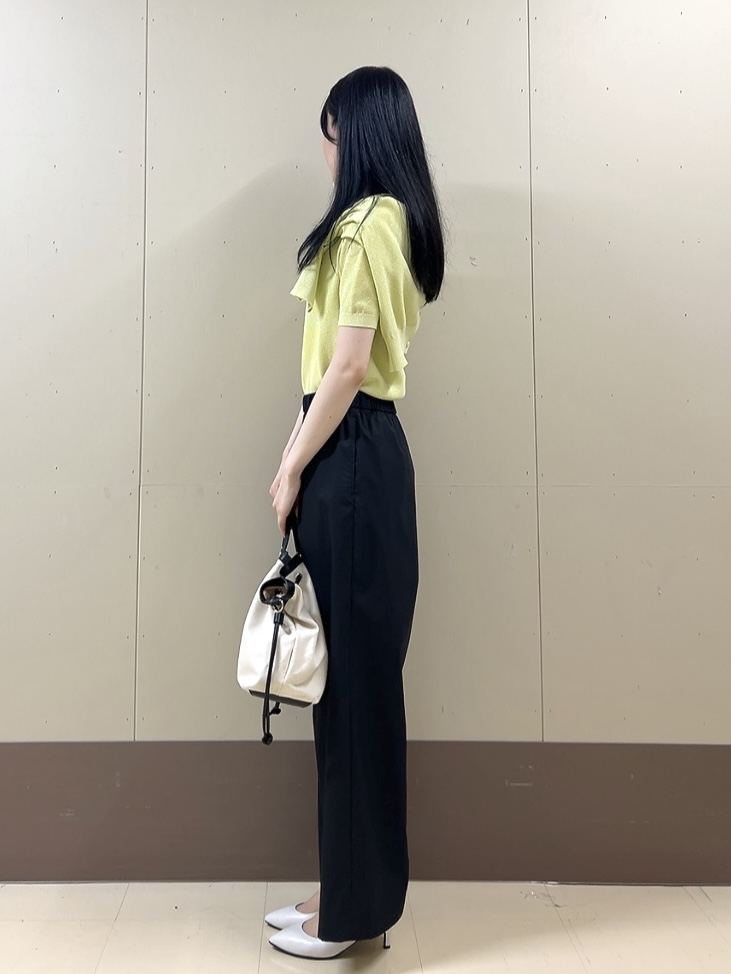 sechiさんの「UNTITLED｜【アンサンブル可】ラメ混クルーネックカーディガン」を使ったコーディネート