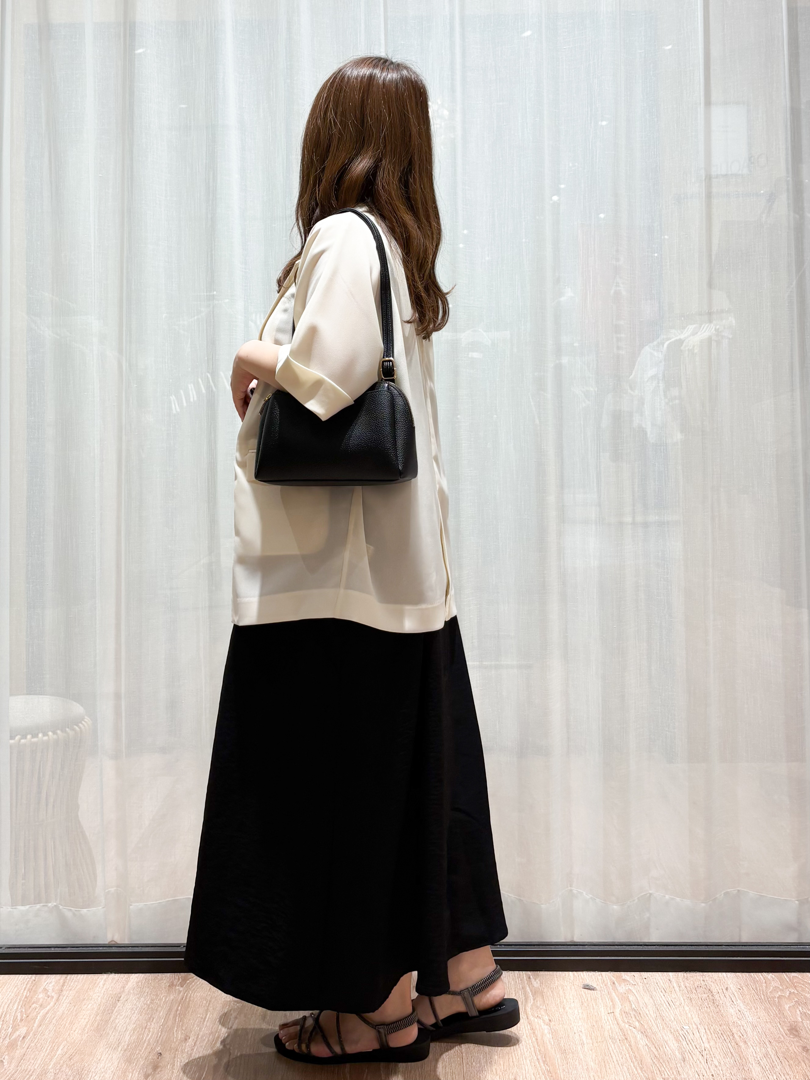 かなさんの「OPAQUE.CLIP｜【接触冷感／吸水速乾／防シワ】リネンライクテーラードジャケット《洗濯機OK》」を使ったコーディネート
