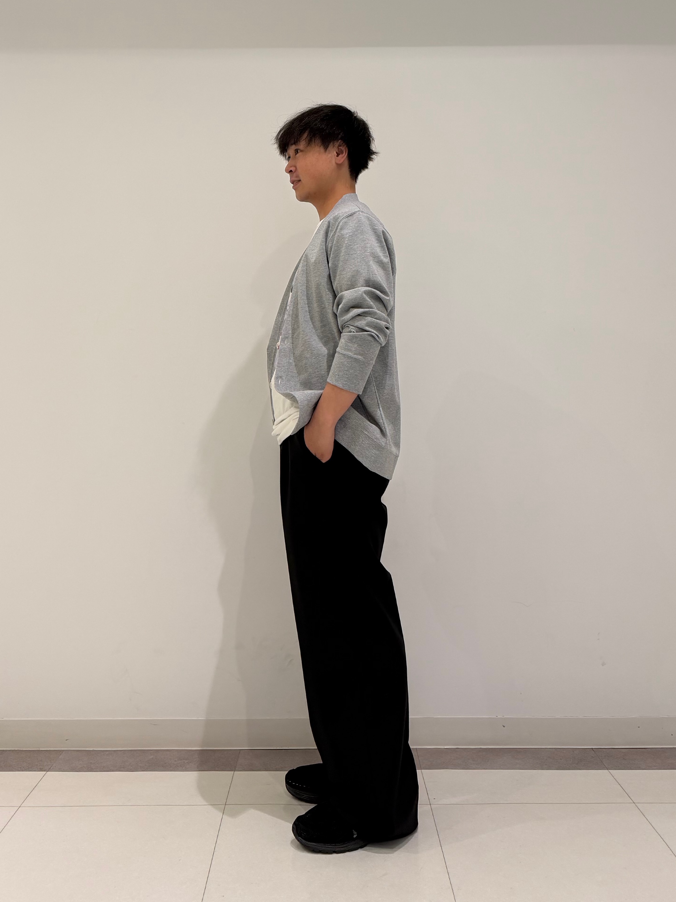 MATSUBARAさんの「DRESSTERIOR｜【接触冷感／セットアップ可】ドライタッチ ハイカウントカットソー カーディガン」を使ったコーディネート