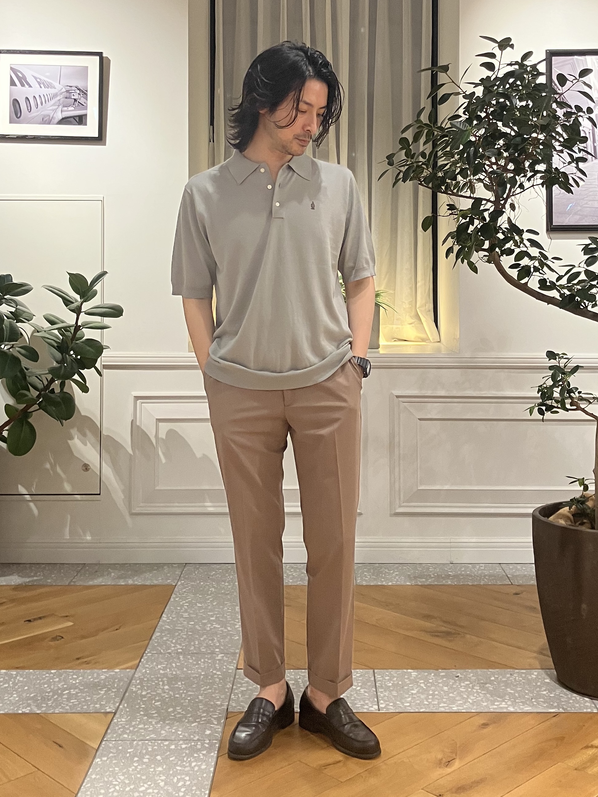 junyaさんの「DRESSTERIOR｜【ウォッシャブル】コットンシルク混 ニットポロシャツ」を使ったコーディネート