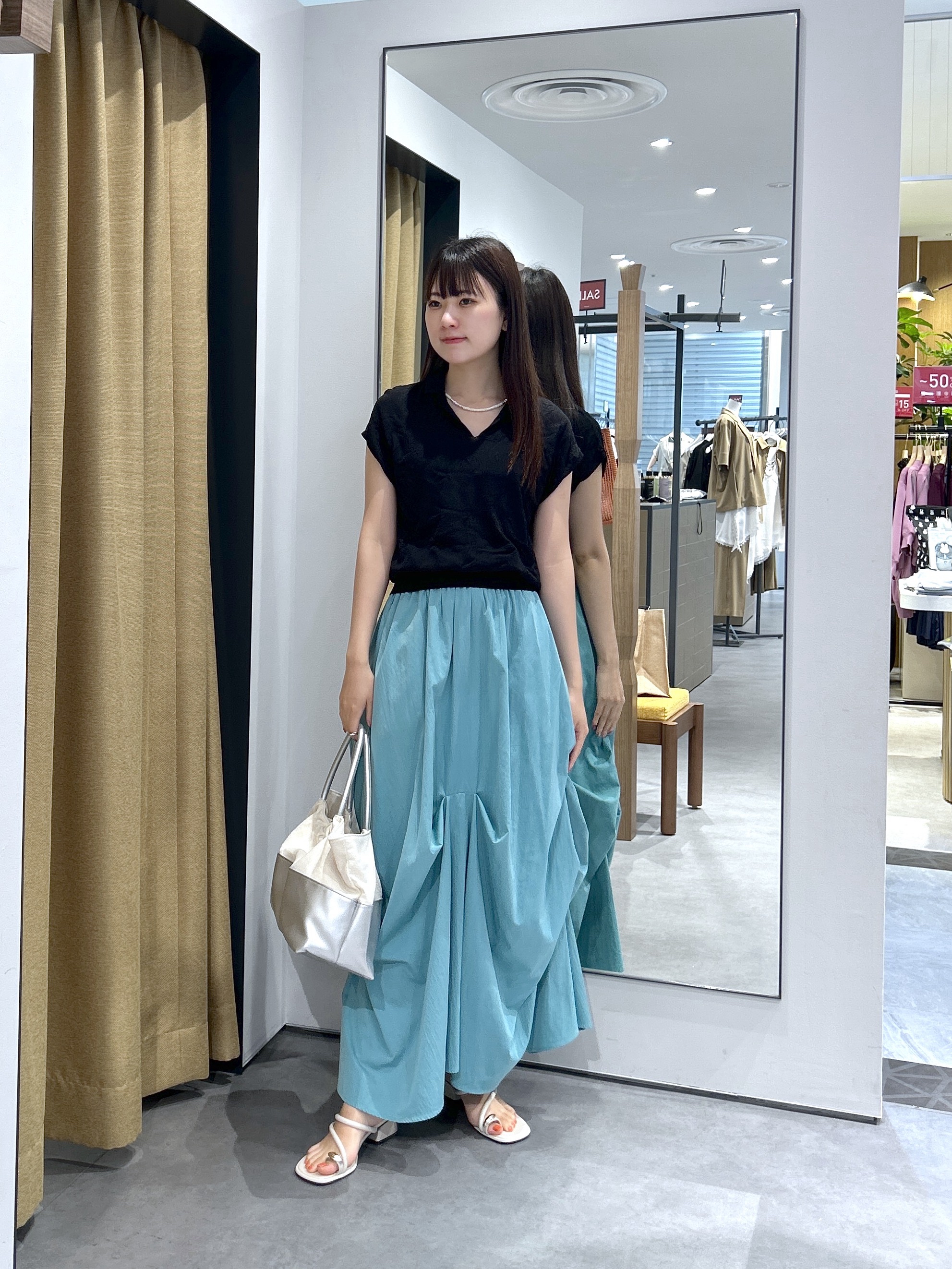 Renoさんの「INDIVI｜シアーフレンチポロ【接触冷感】」を使ったコーディネート