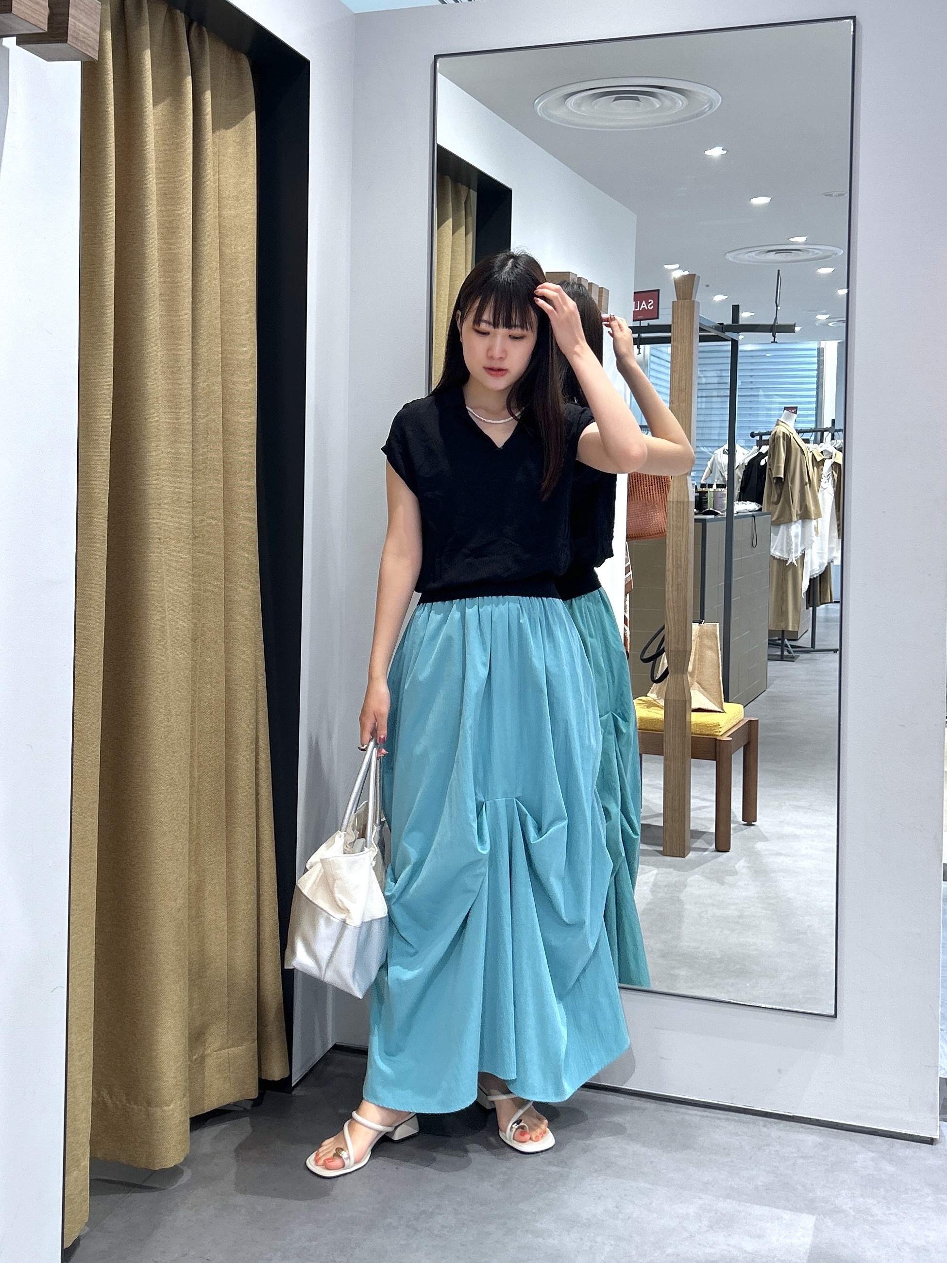 Renoさんの「INDIVI｜シアーフレンチポロ【接触冷感】」を使ったコーディネート