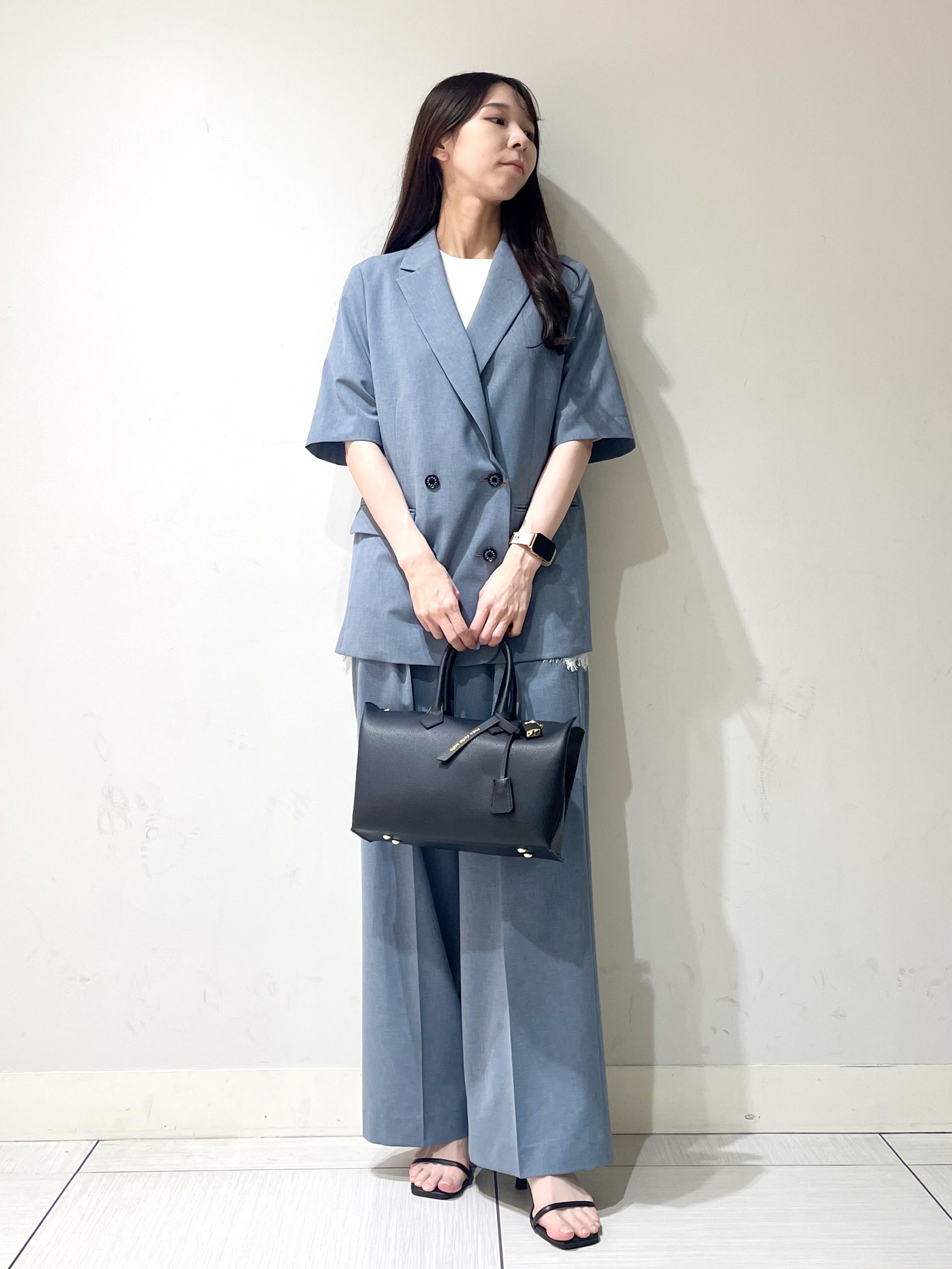 ことさんの「DRESSTERIOR｜【otonaMUSE5月号掲載/セットアップ可】ウォッシャブルイージーサマージャケット」を使ったコーディネート