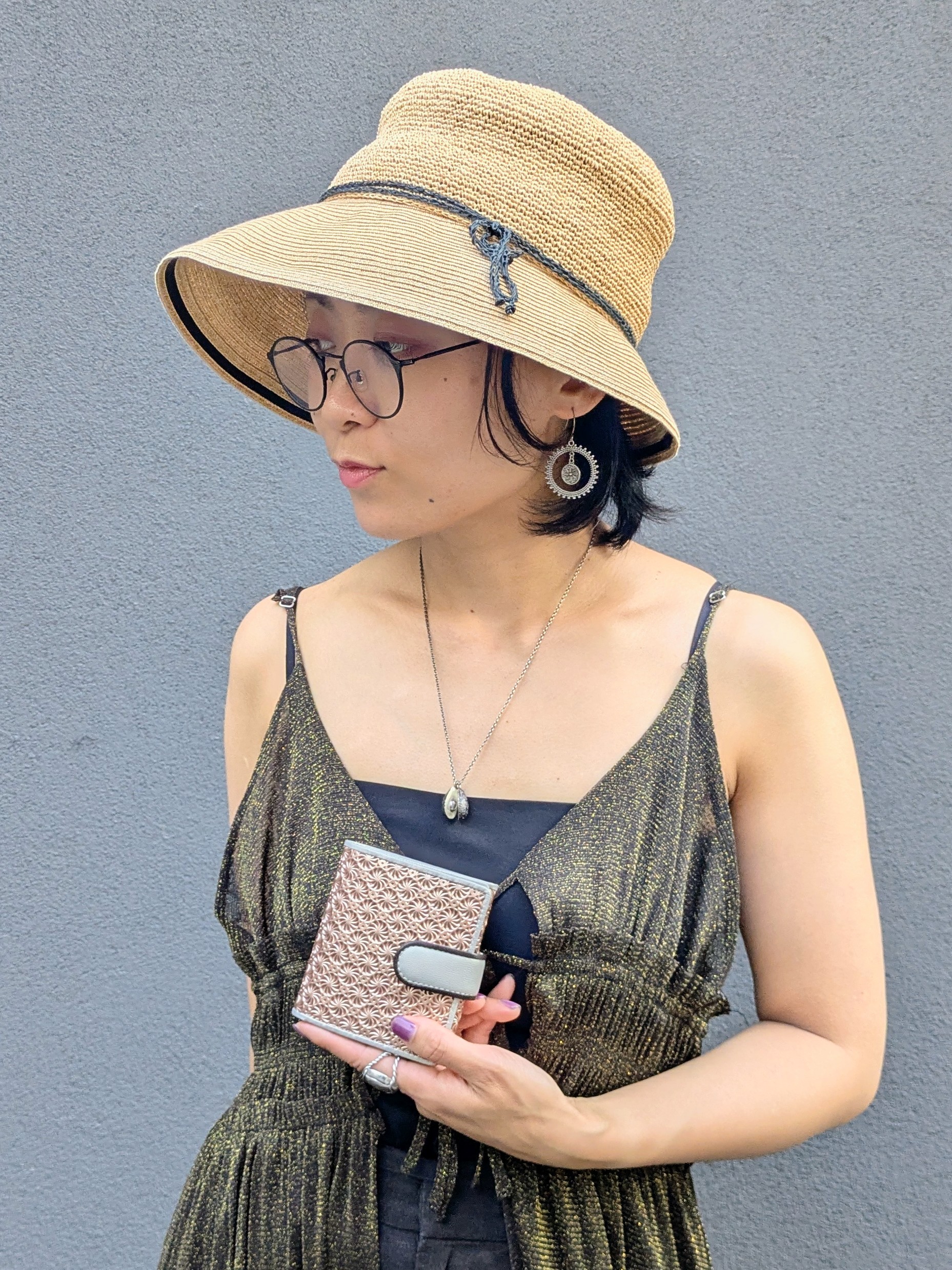 MTさんの「HIROKO HAYASHI｜【数量限定】GIRASOLE CIOCCOLATA（ジラソーレ チョコラータ）マルチ財布」を使ったコーディネート