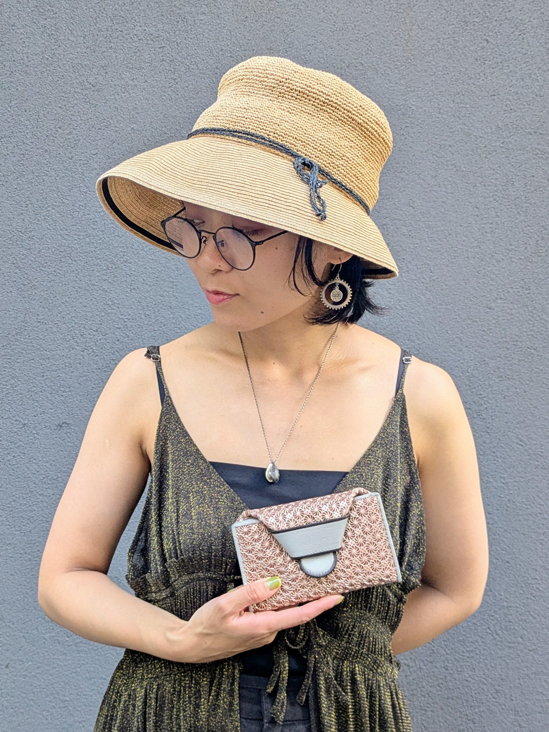 MTさんの「HIROKO HAYASHI｜【数量限定】GIRASOLE CIOCCOLATA（ジラソーレ チョコラータ）マルチ財布」を使ったコーディネート